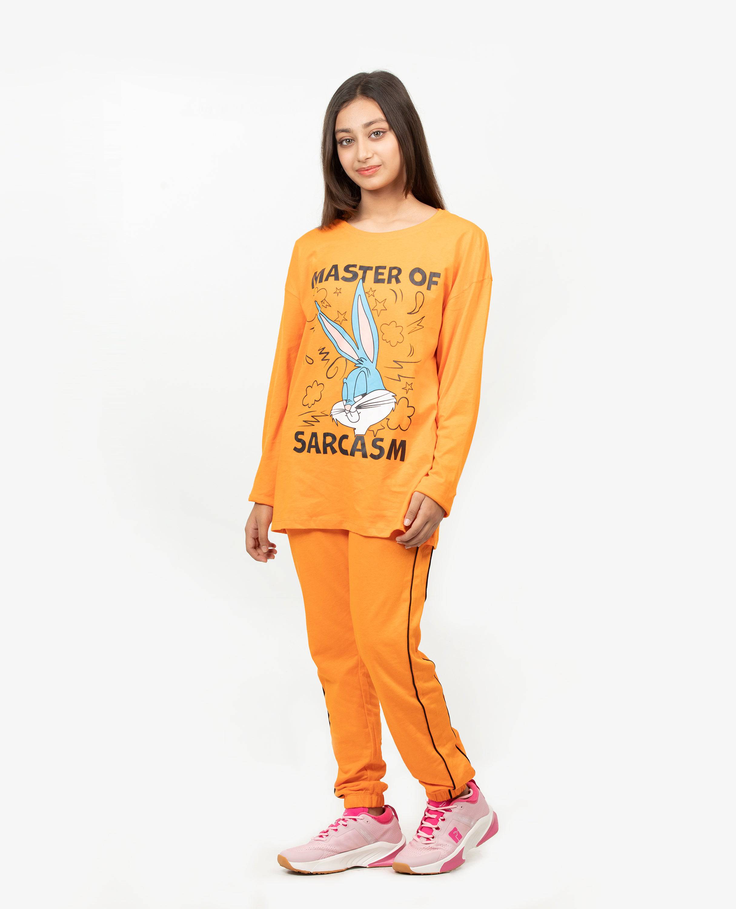 Girl's Looney Tunes Long Sleeve T-shirt & Bottom Set.