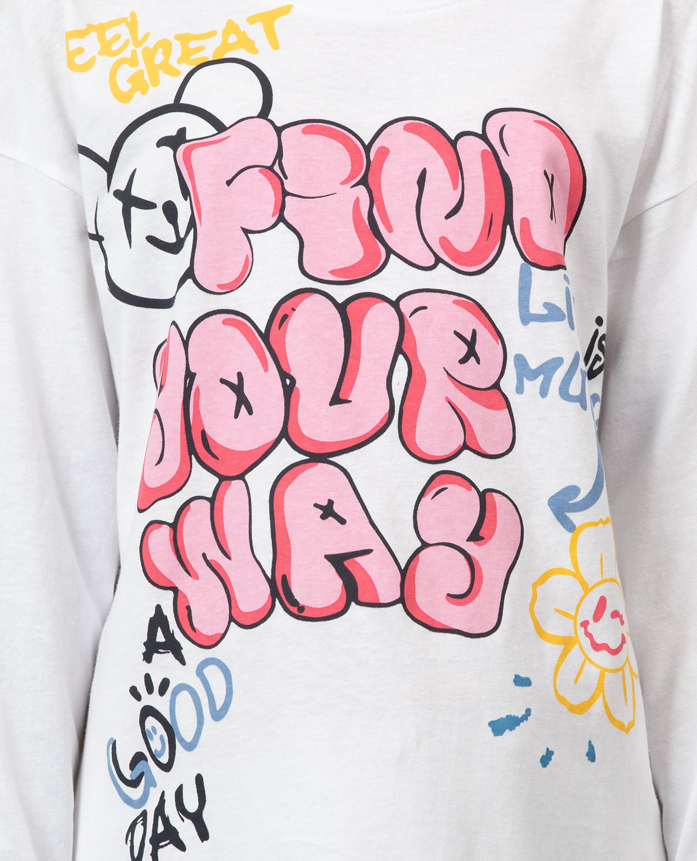 Girl's Feel Great Long Sleeve T-shirt & Bottom Set.