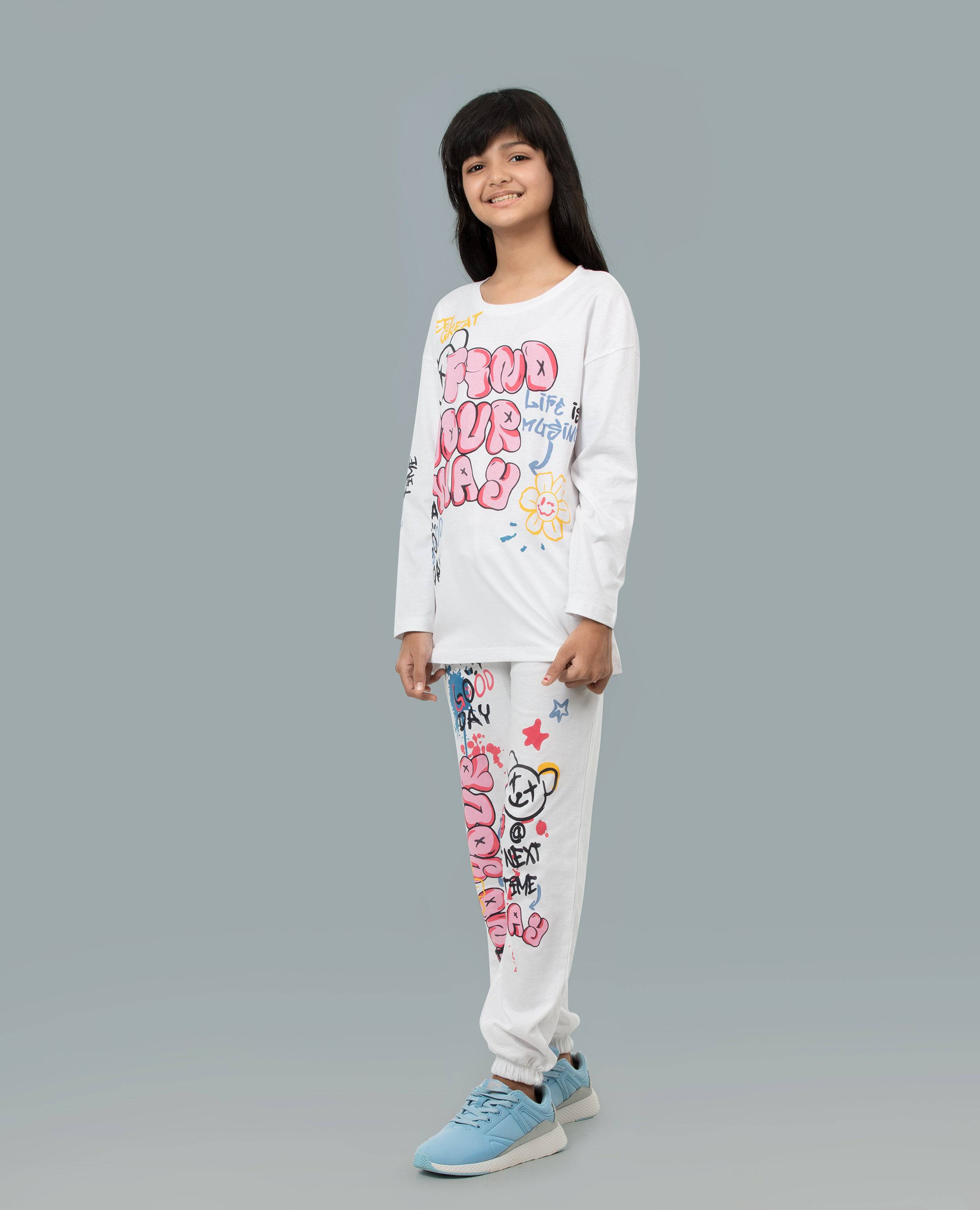 Girl's Feel Great Long Sleeve T-shirt & Bottom Set.