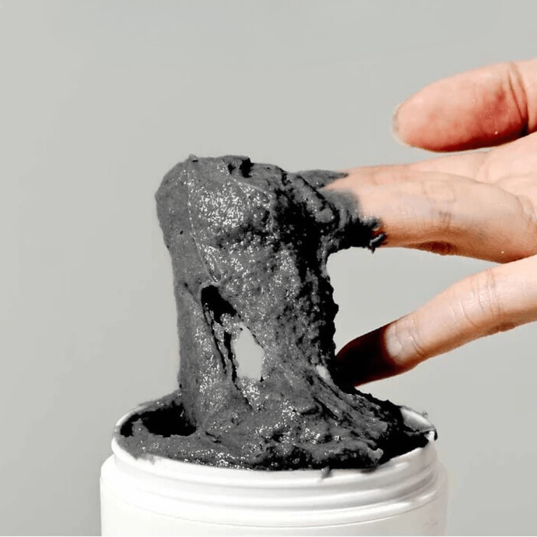 Black Tea & Yuzu Cleanser - 120 g.