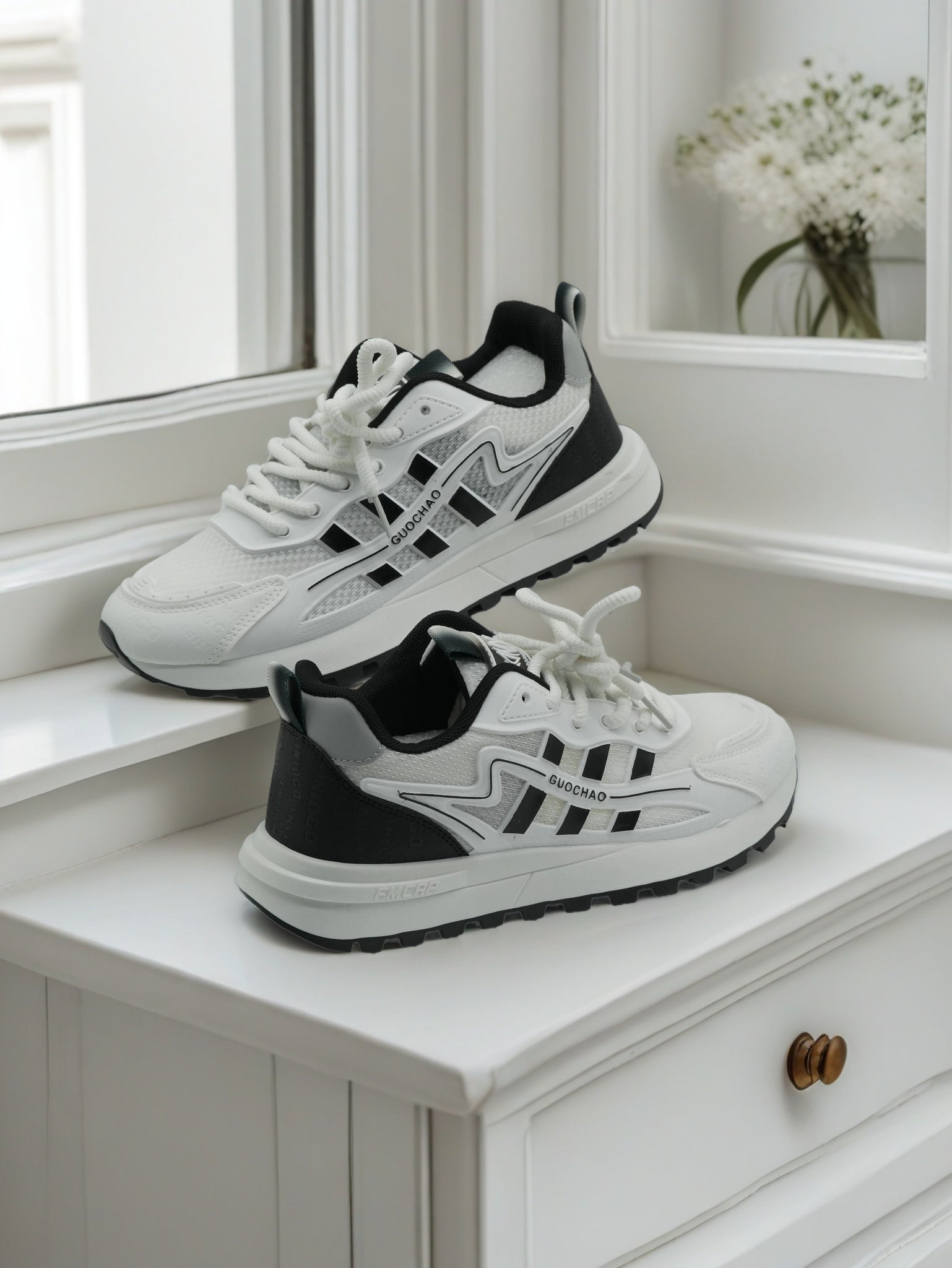Men's Stylish Lace up Sneakers for everyday Comfort