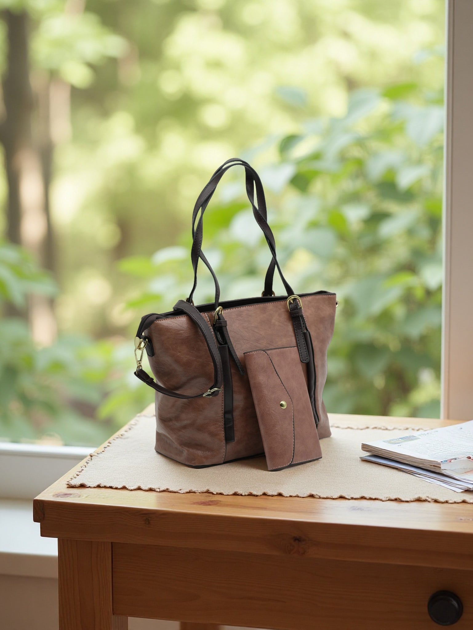 Women Handbag with matching wallet and Detachable strap