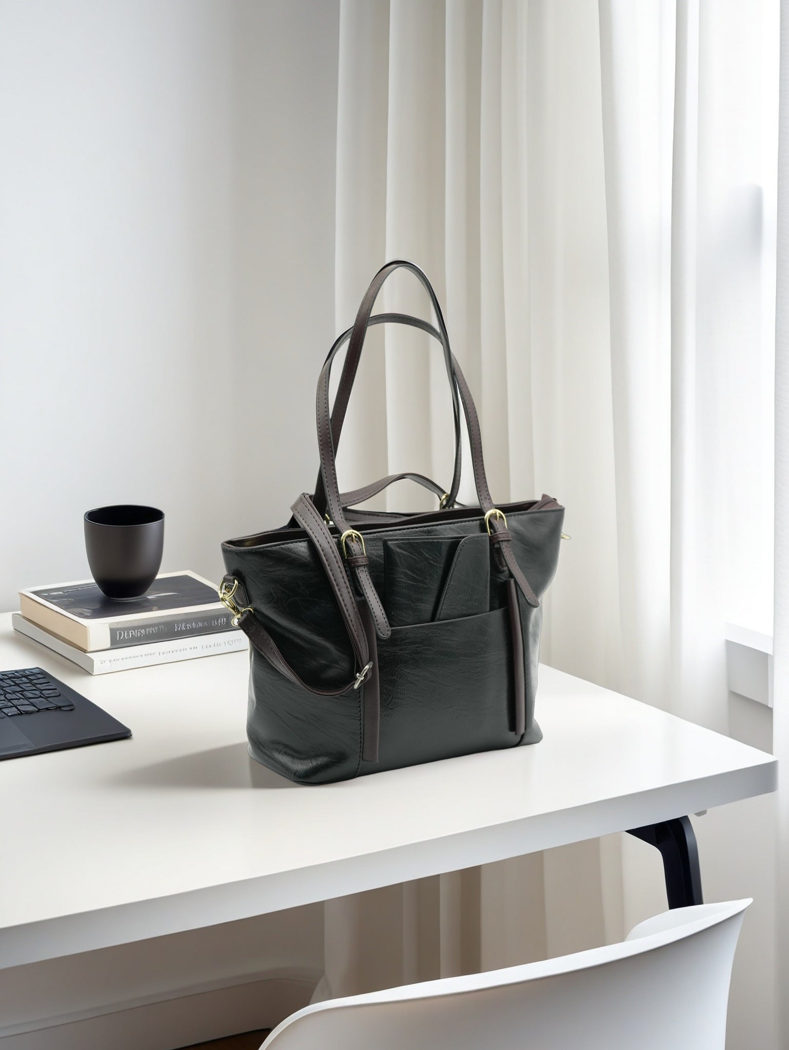 Women Handbag with matching wallet and Detachable strap