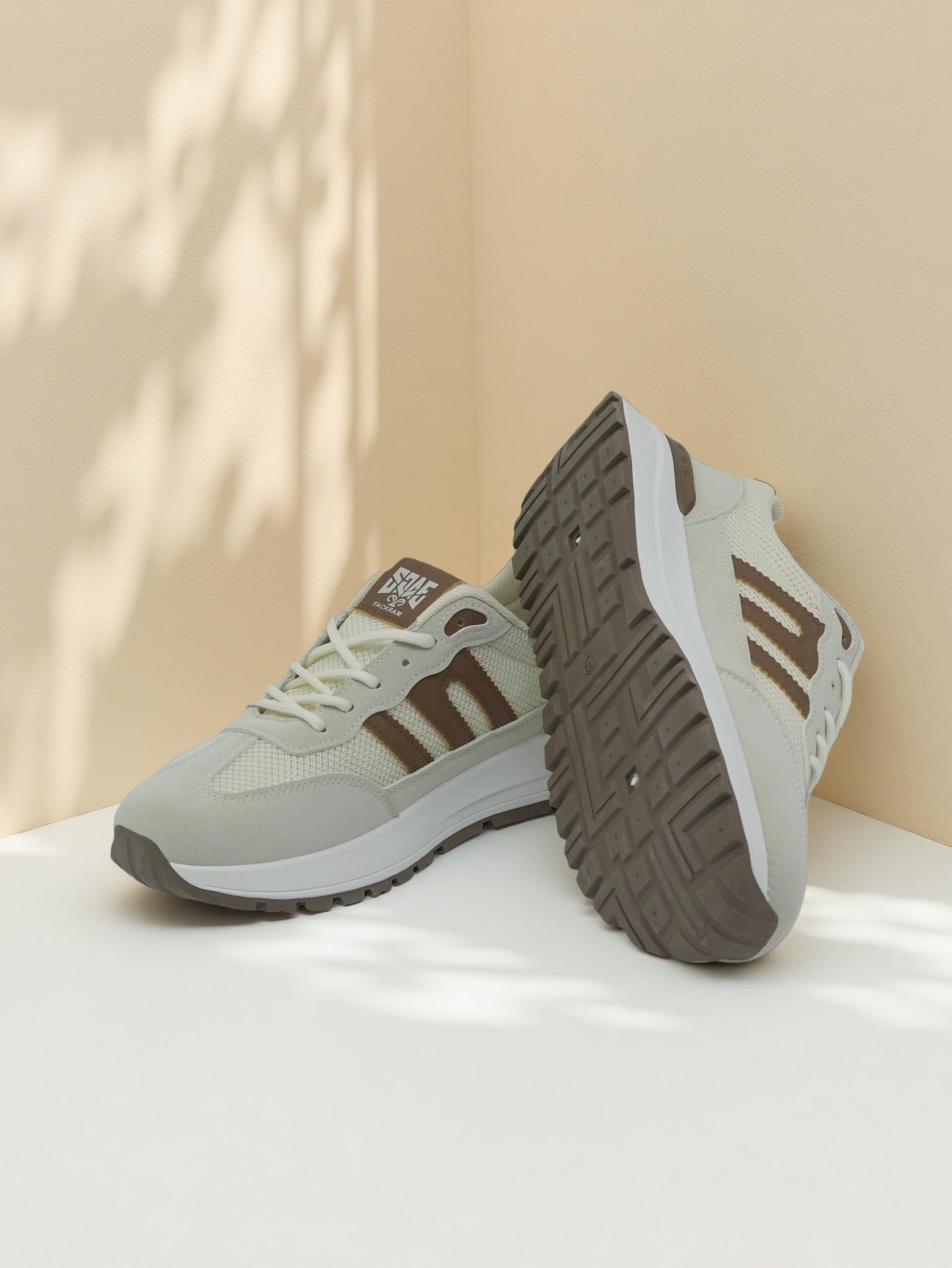 Men’s Casual Sneakers – Lightweight Mesh Running Shoes | Finelook