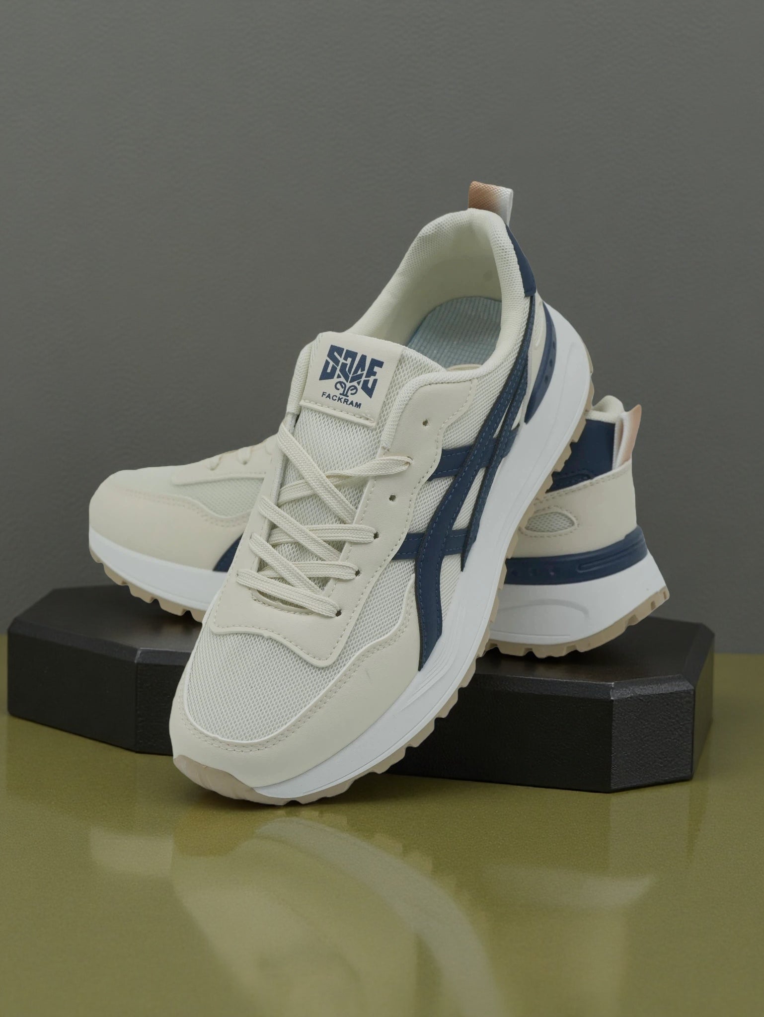 Men’s Classic Casual Sneakers – Lightweight Comfort Running Shoes | Finelook