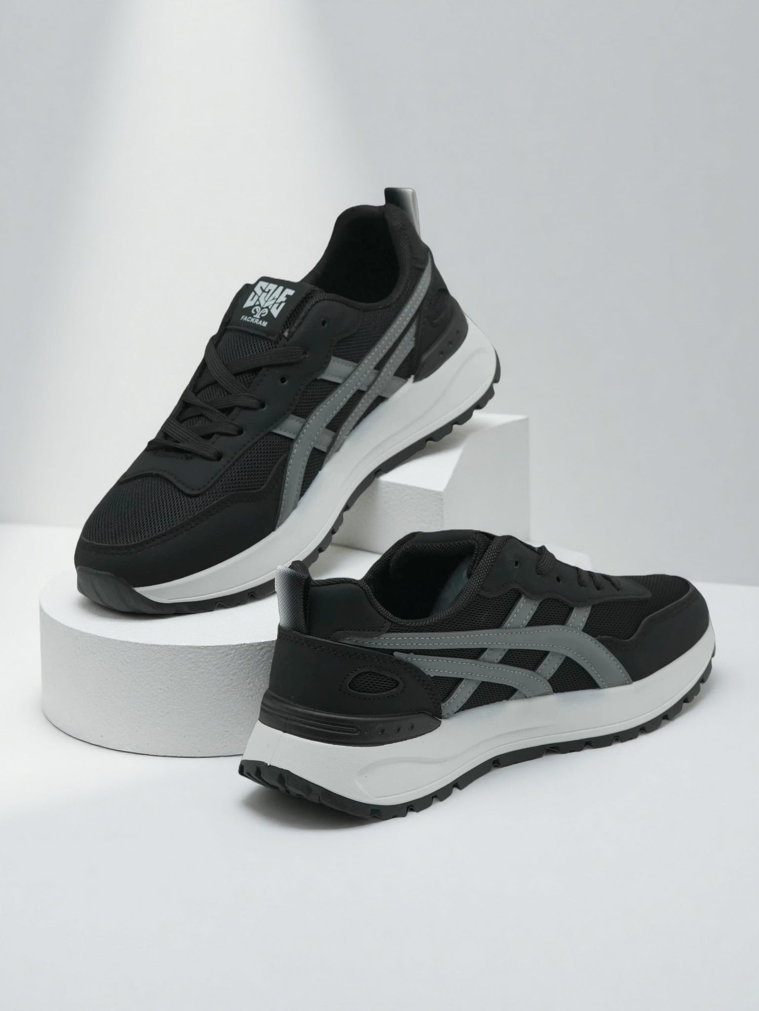 أحذية رياضية كلاسيكية كاجوال للرجال - أحذية جري مريحة وخفيفة الوزن | فاينلوك