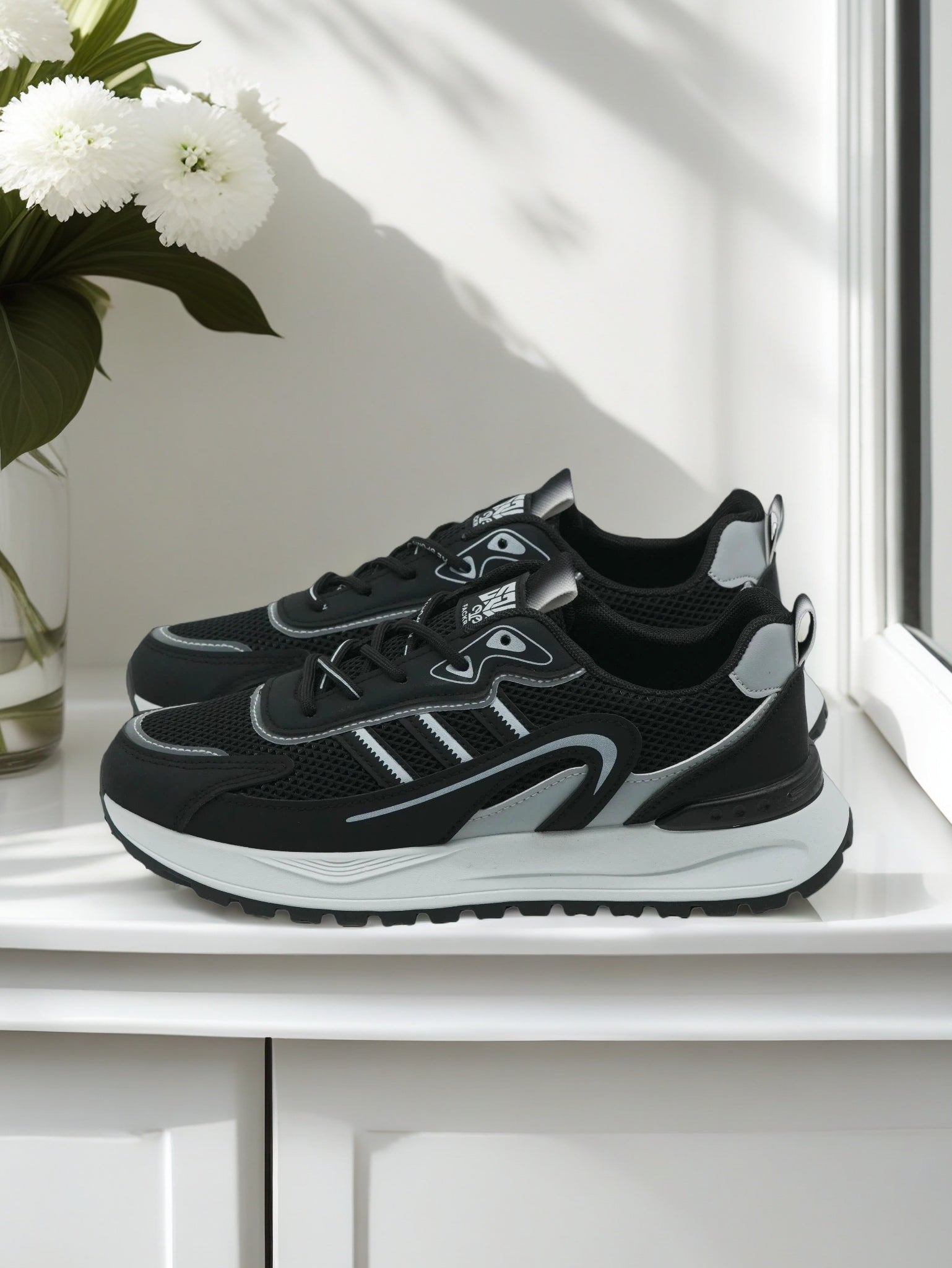 Men’s Running Sneakers – Breathable Mesh Sports Shoes | Finelook