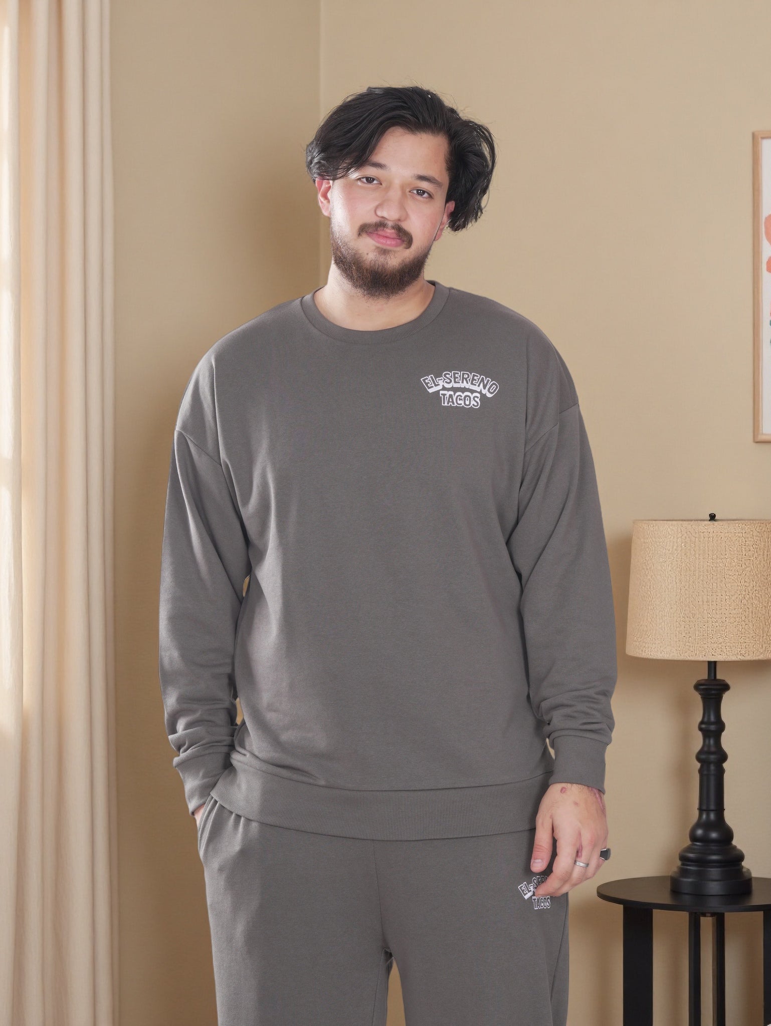 Men’s Premium Fleece Sweatshirt & Jogger Set – Soft Comfort Wear