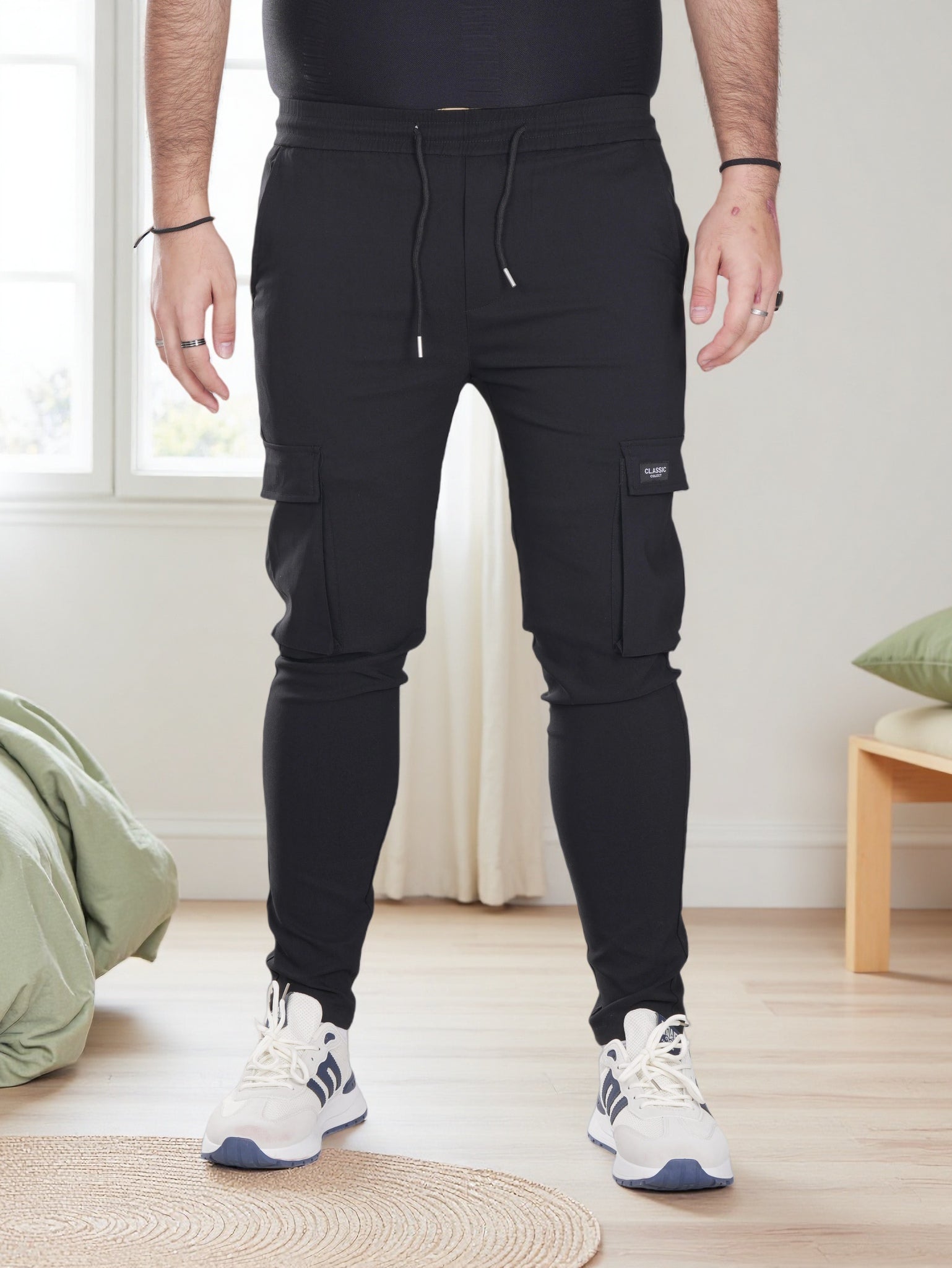 بنطلون كارجو رجالي بقصّة Slim Fit ومطاط متعدد الاستخدامات