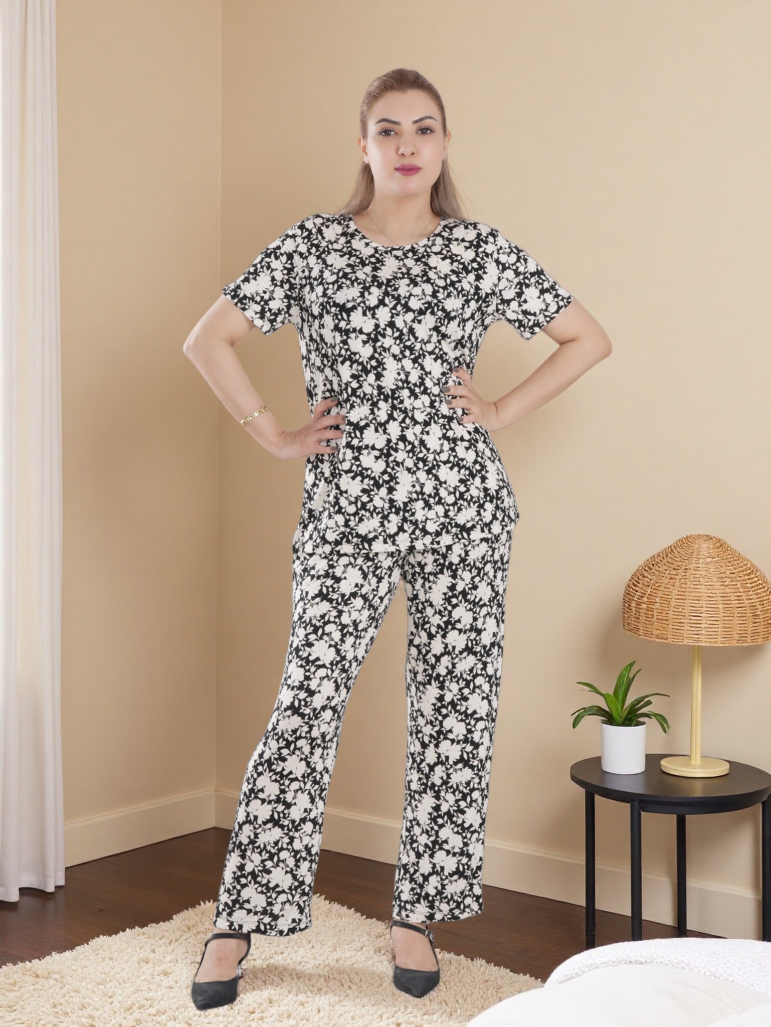Women’s Floral Printed 2-Piece Set – Short Sleeve Top & Straight-Leg Pants | Soft & Comfortable Daily Wear