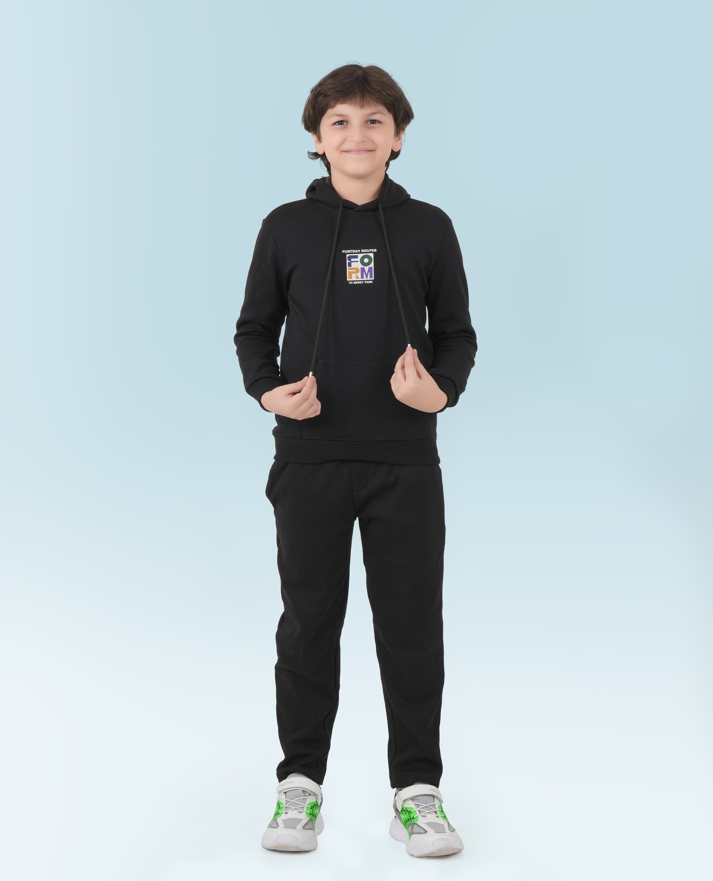 Boys's Stylish SweatShirt & SweatPant Set