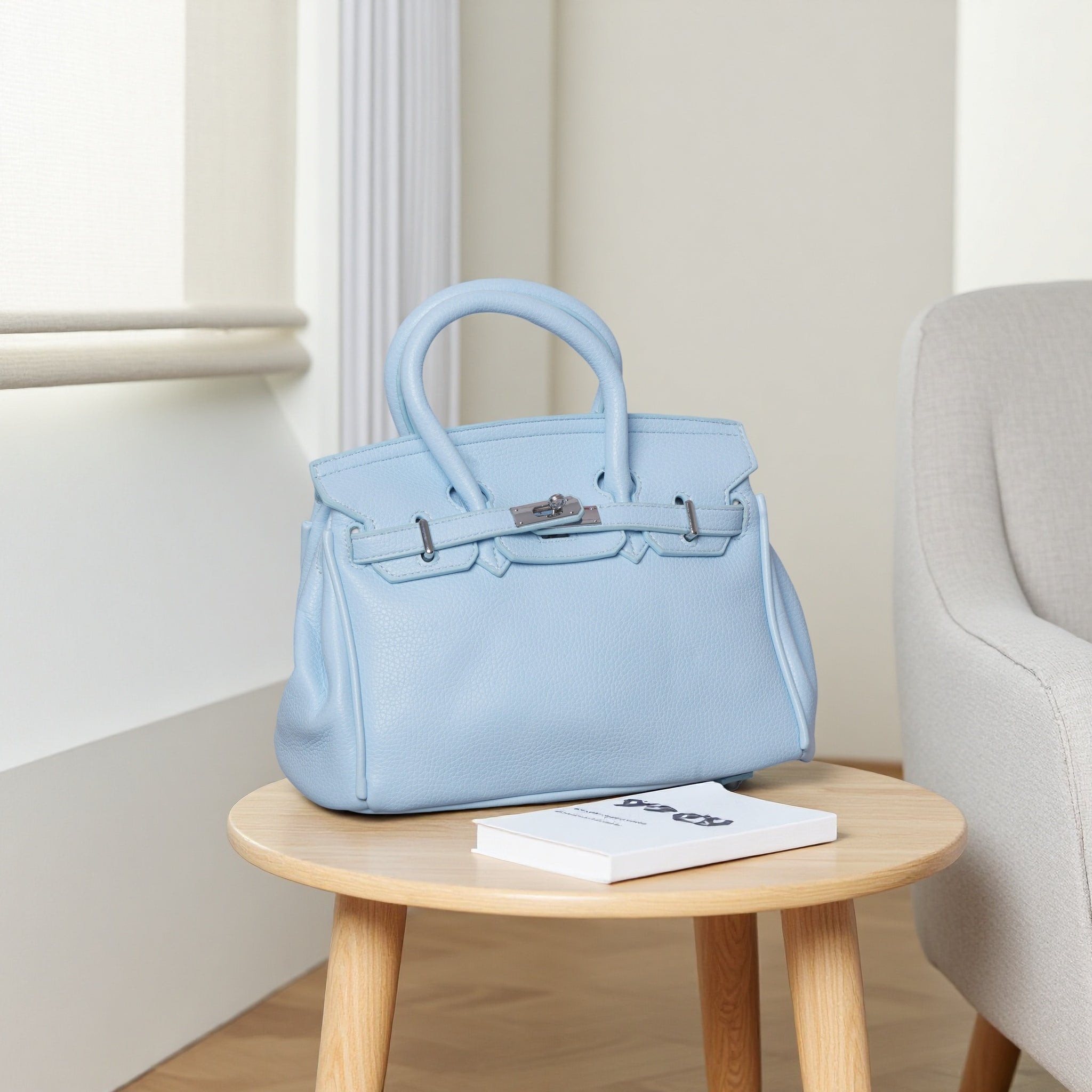 Classic Medium size Pebbled Top Handle Satchel | Elegant Turn-Lock Handbag & Crossbody