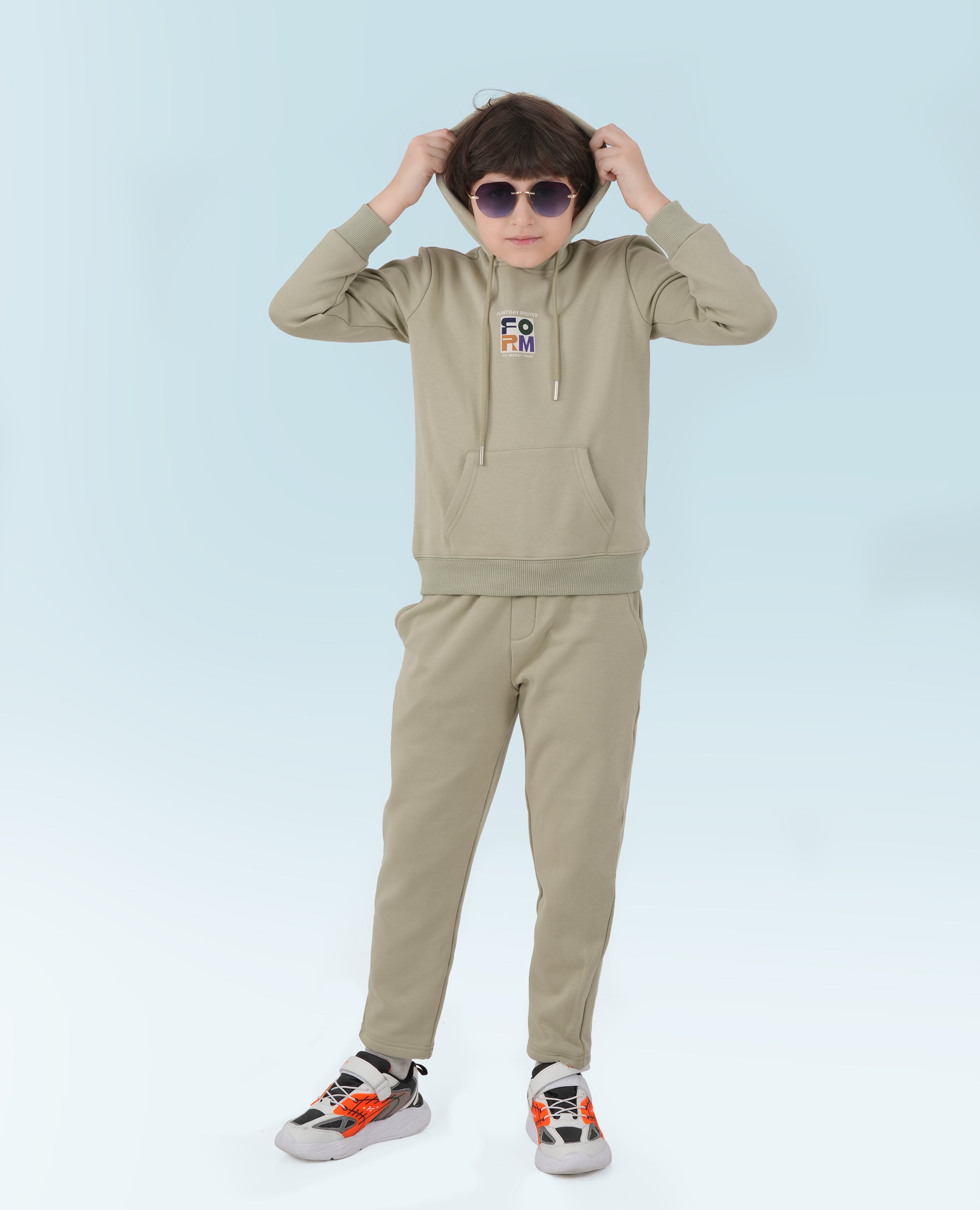 Boys's Stylish SweatShirt & SweatPant Set