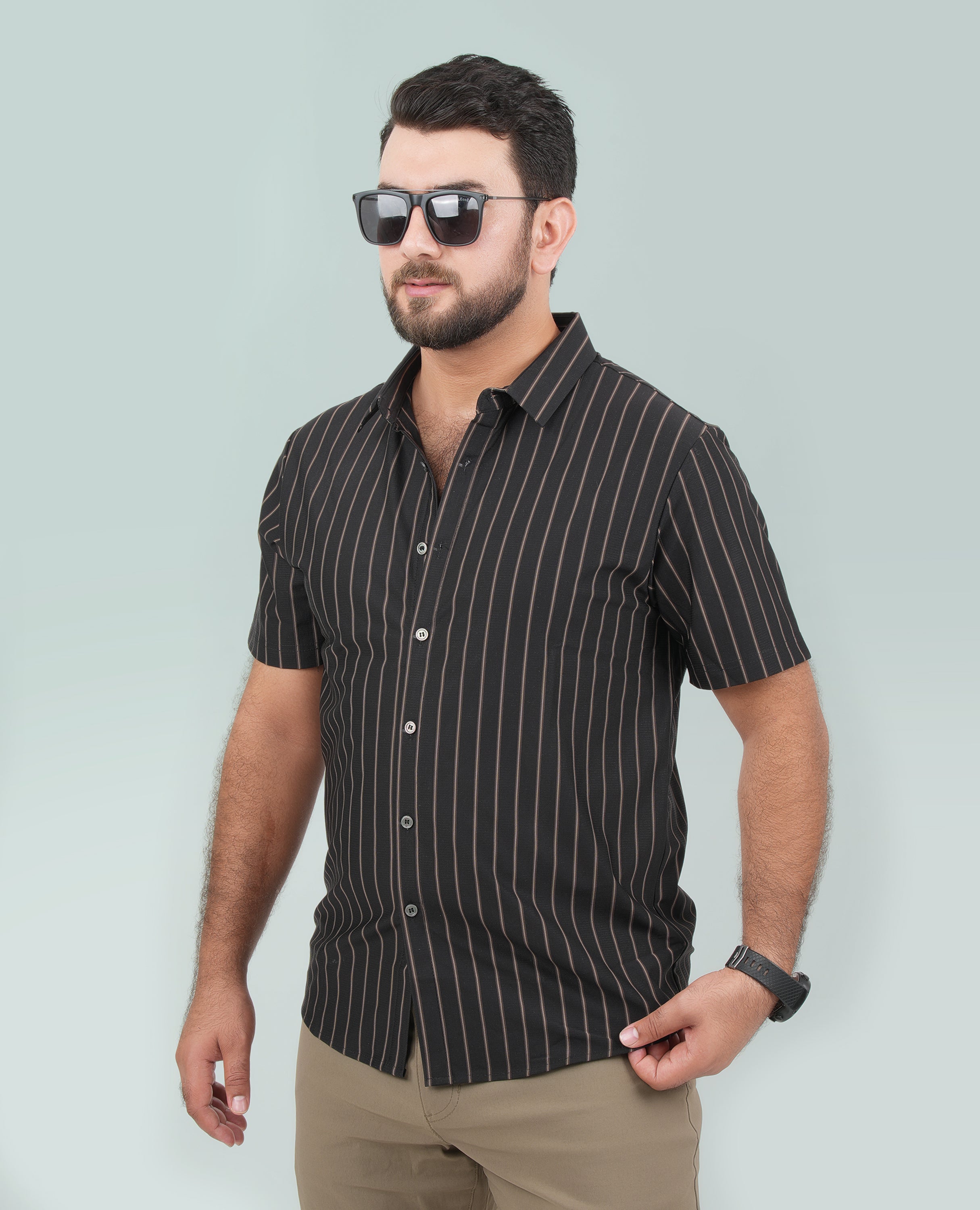 Men’s Black Slim Fit Collared Shirt with Zipper Stripe - FineLook