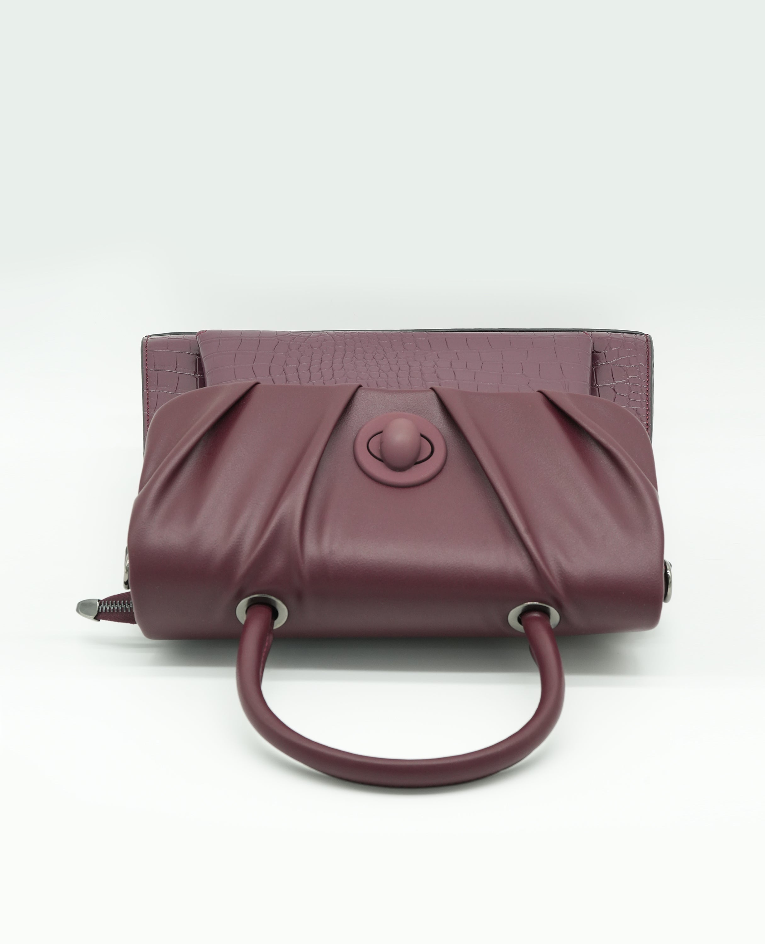 Elegant Croc-Embossed Leather Handbag with Soft Pleated Flap & Turn-Lock Closure