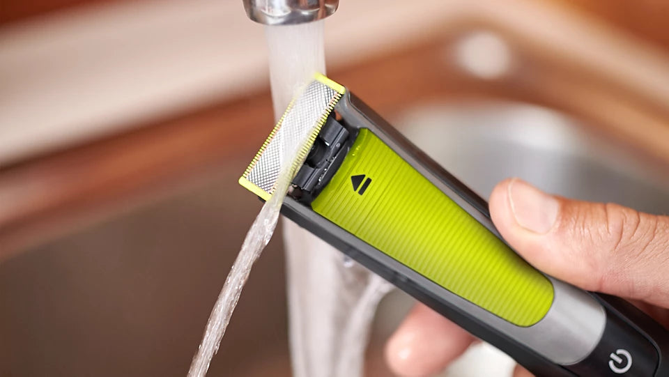 PHILIPS OneBlade Pro Shaver & Trimmer QP6505/23