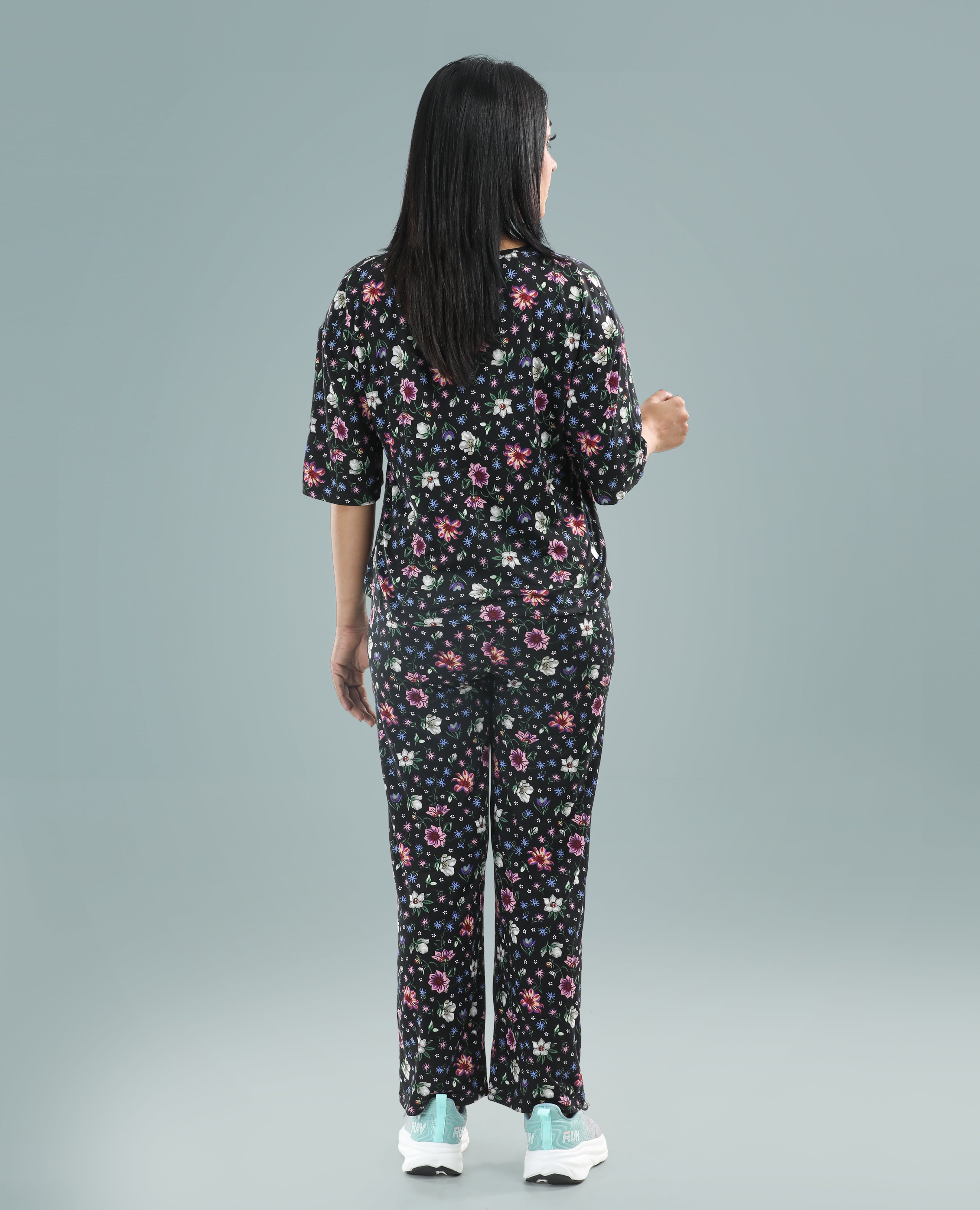 Women's Floral Set - 2-Piece Pajama Set | Casual Wear