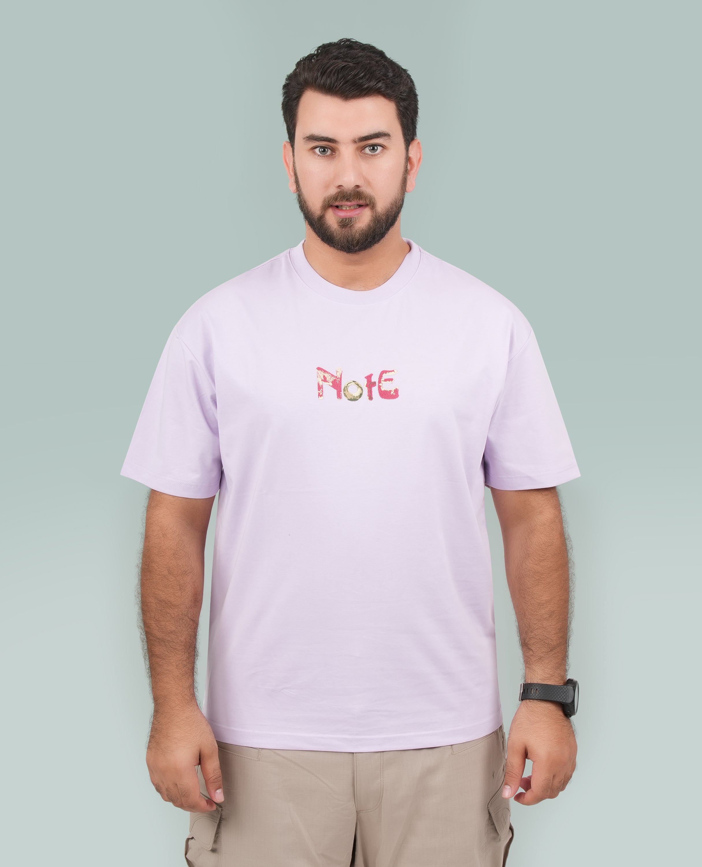 Men’s “NOTE” Stitch Detail T-Shirt – Minimal Front & Full Back Text Print