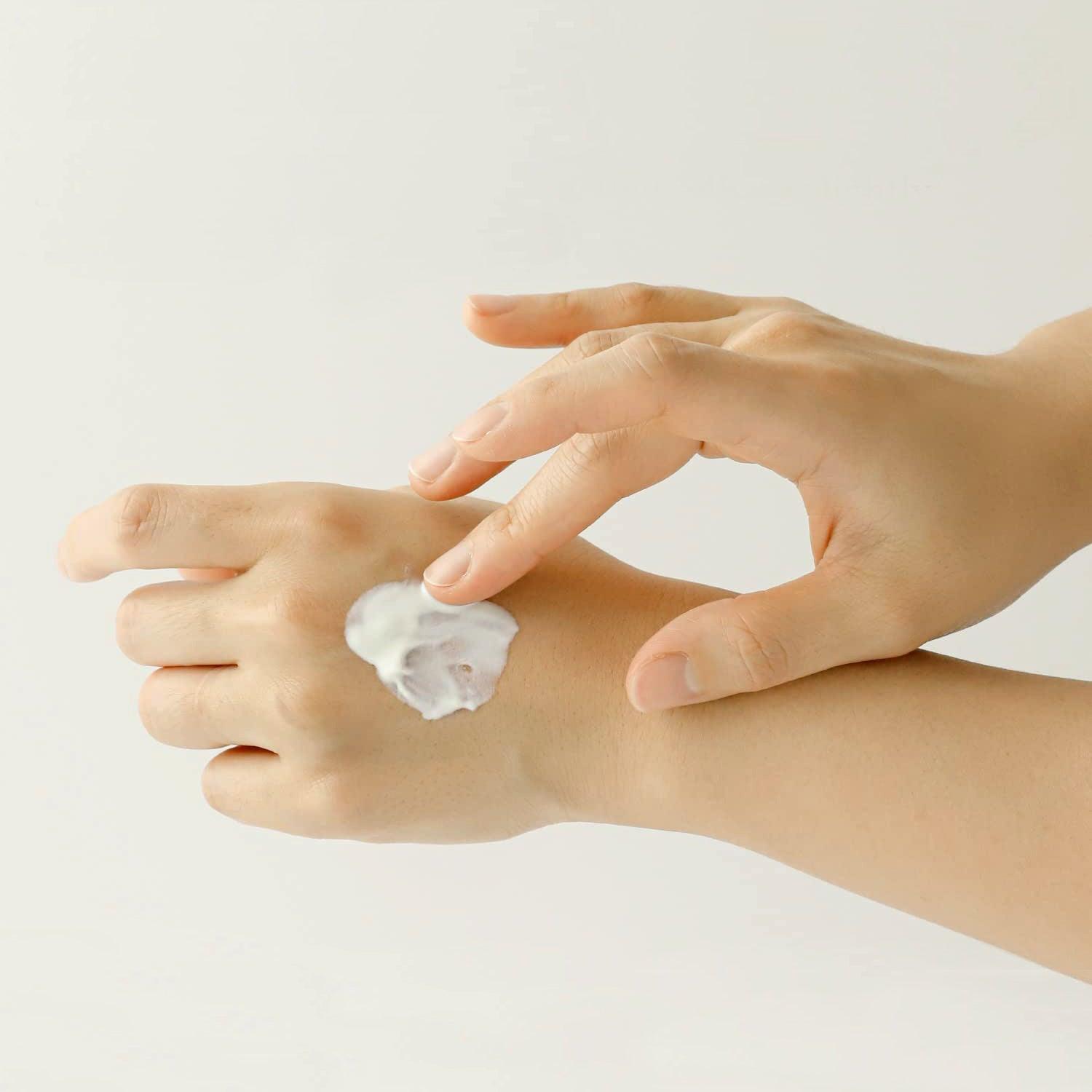 Relief Sun: Rice + Probiotics (SPF 50+ PA++++) - 50 ml - FineLook