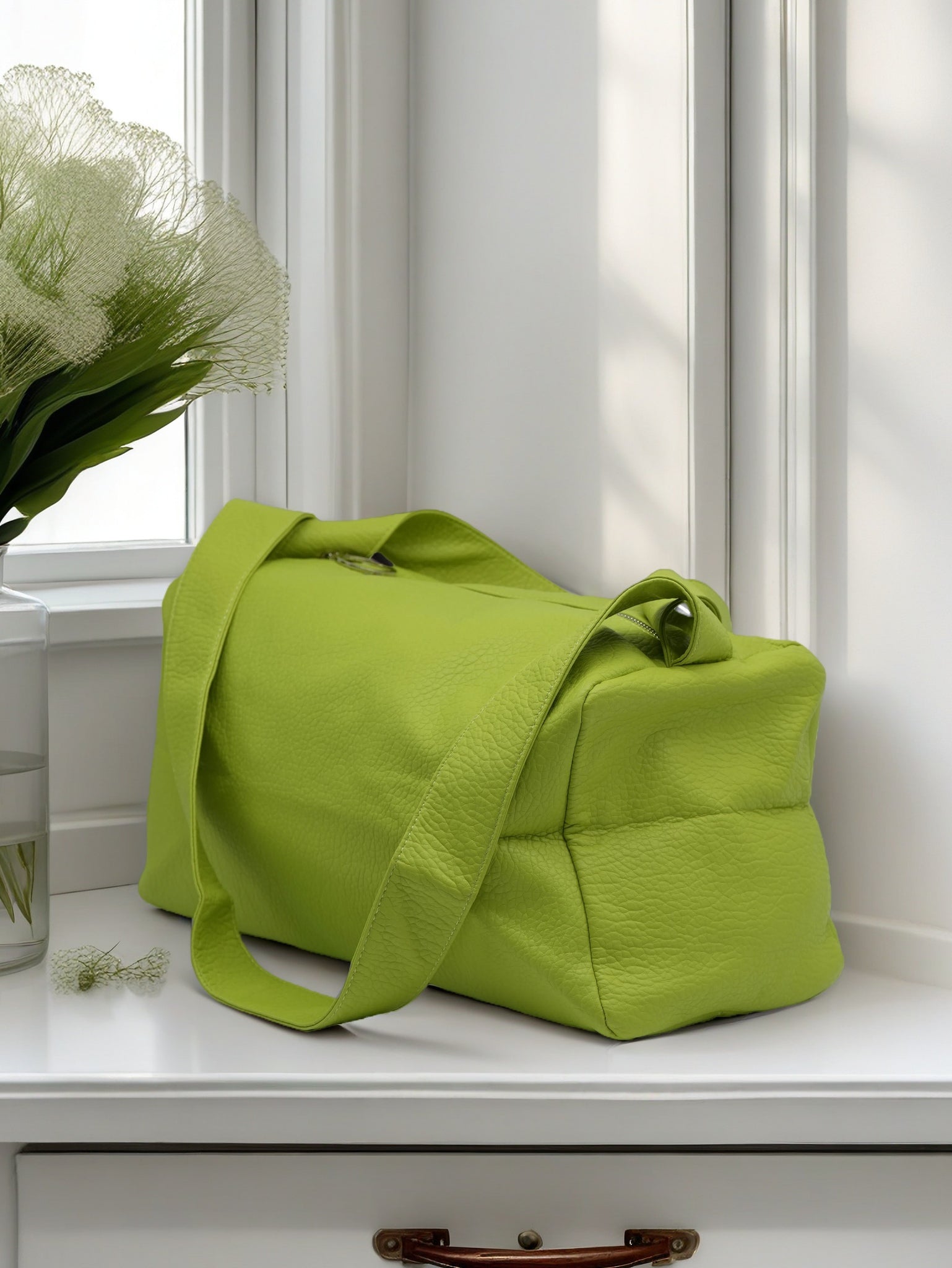 Lightweight Carry On Bag for Everyday Use - Unisex