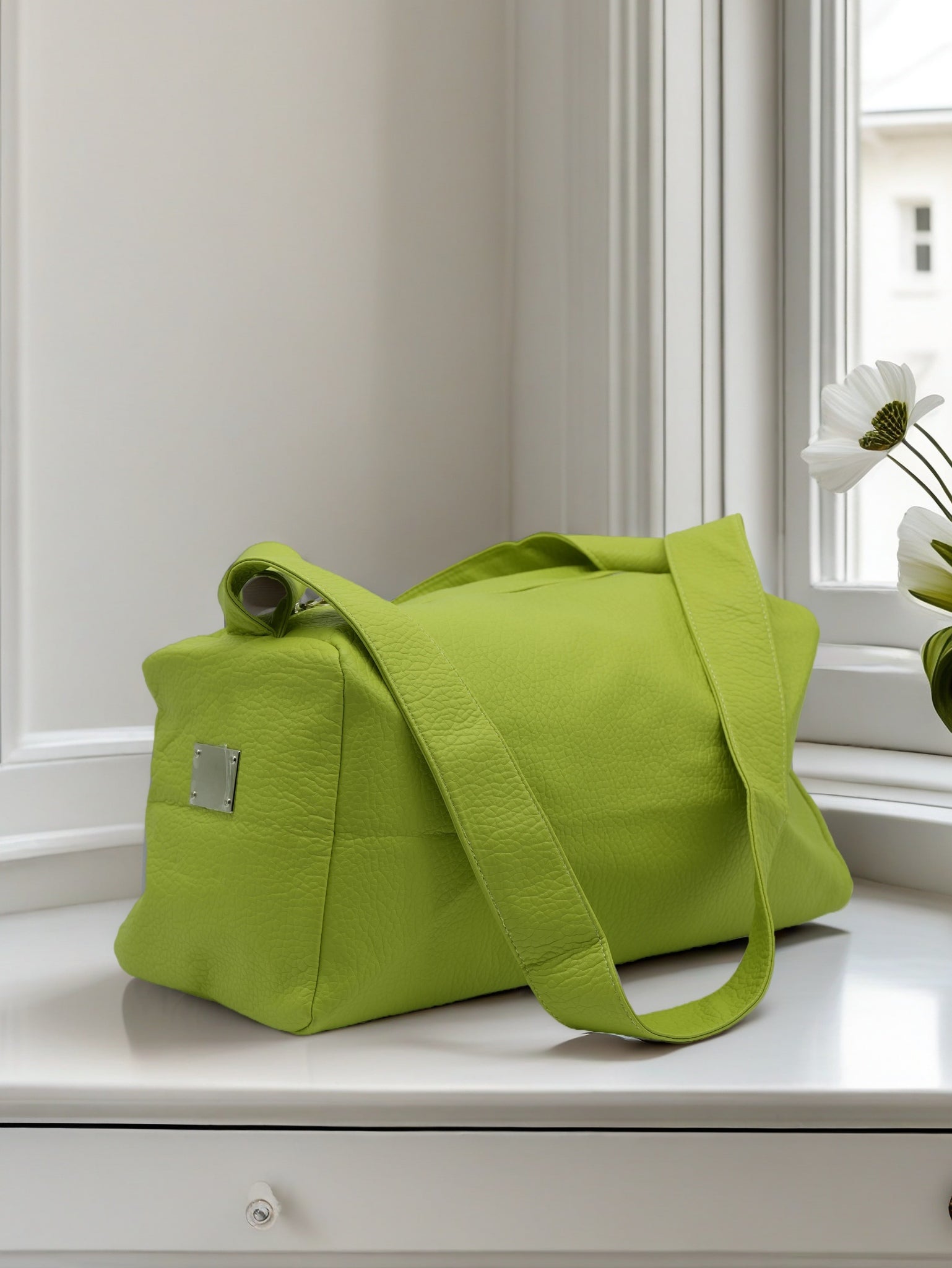 Lightweight Carry On Bag for Everyday Use - Unisex