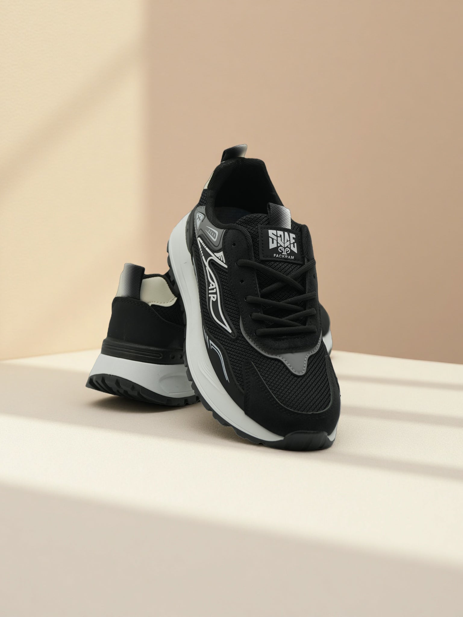 Men’s Black & Grey Running Sneakers – Lightweight Mesh Sports Shoes | Finelook