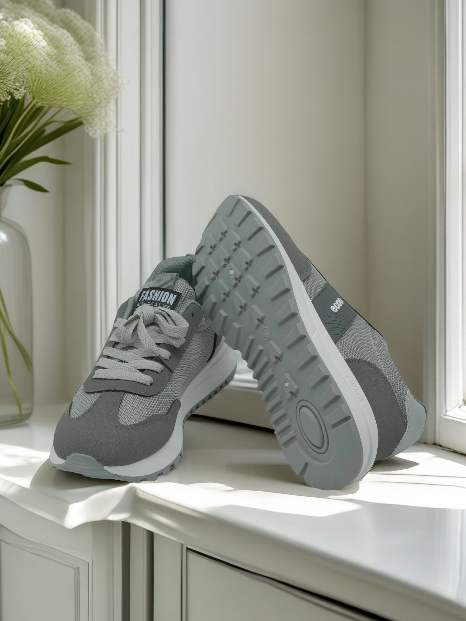 Mens Classic Sneakers Sports Shoes with Cushioned Sole