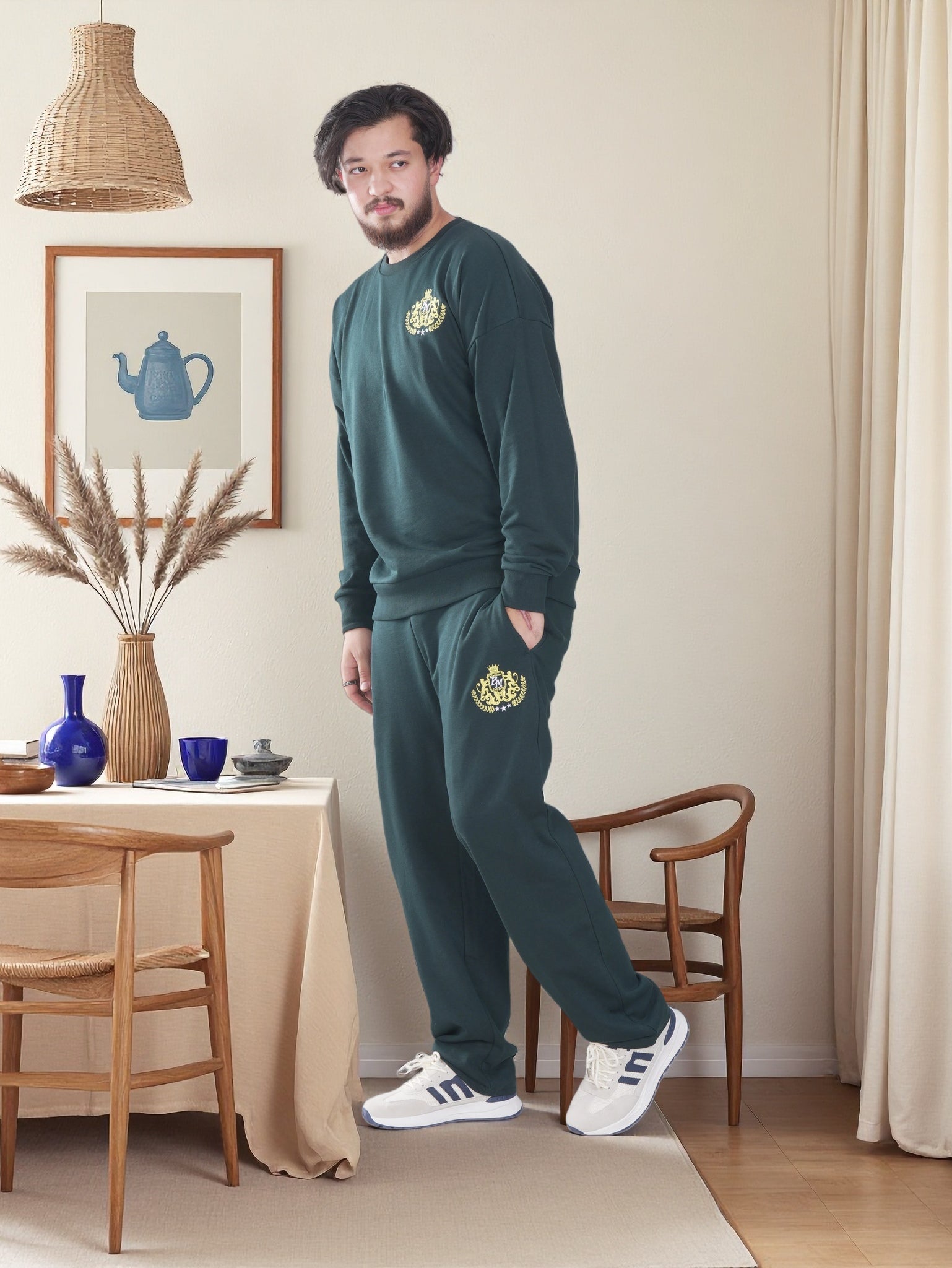 Men’s Premium Crest Logo Sweatshirt & Jogger Set