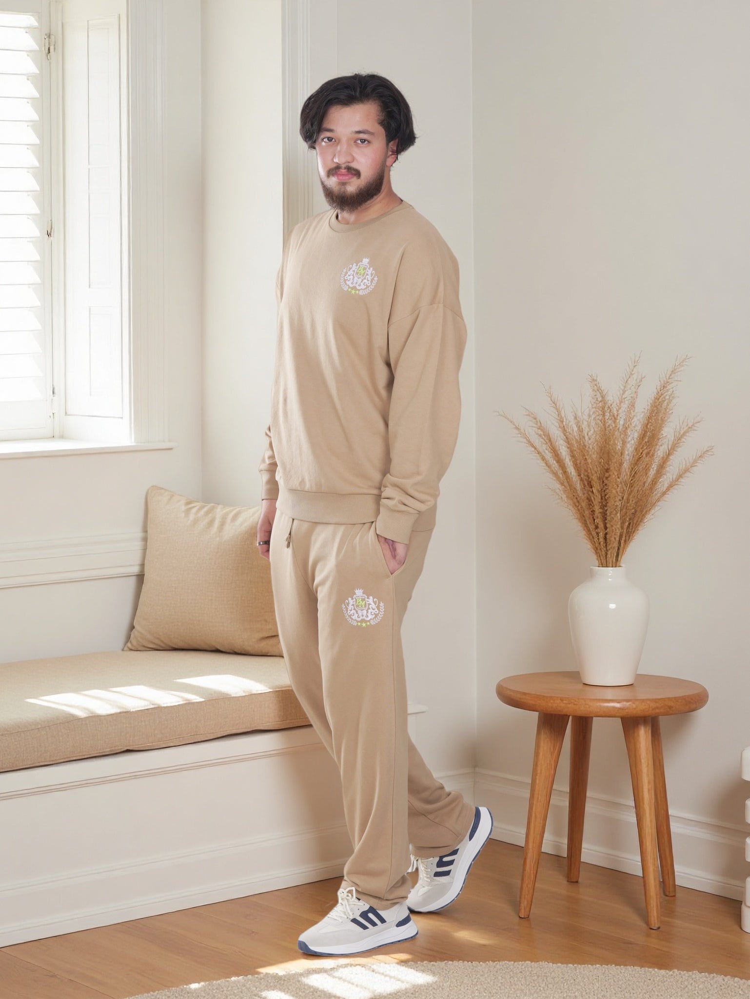 Men’s Premium Crest Logo Sweatshirt & Jogger Set