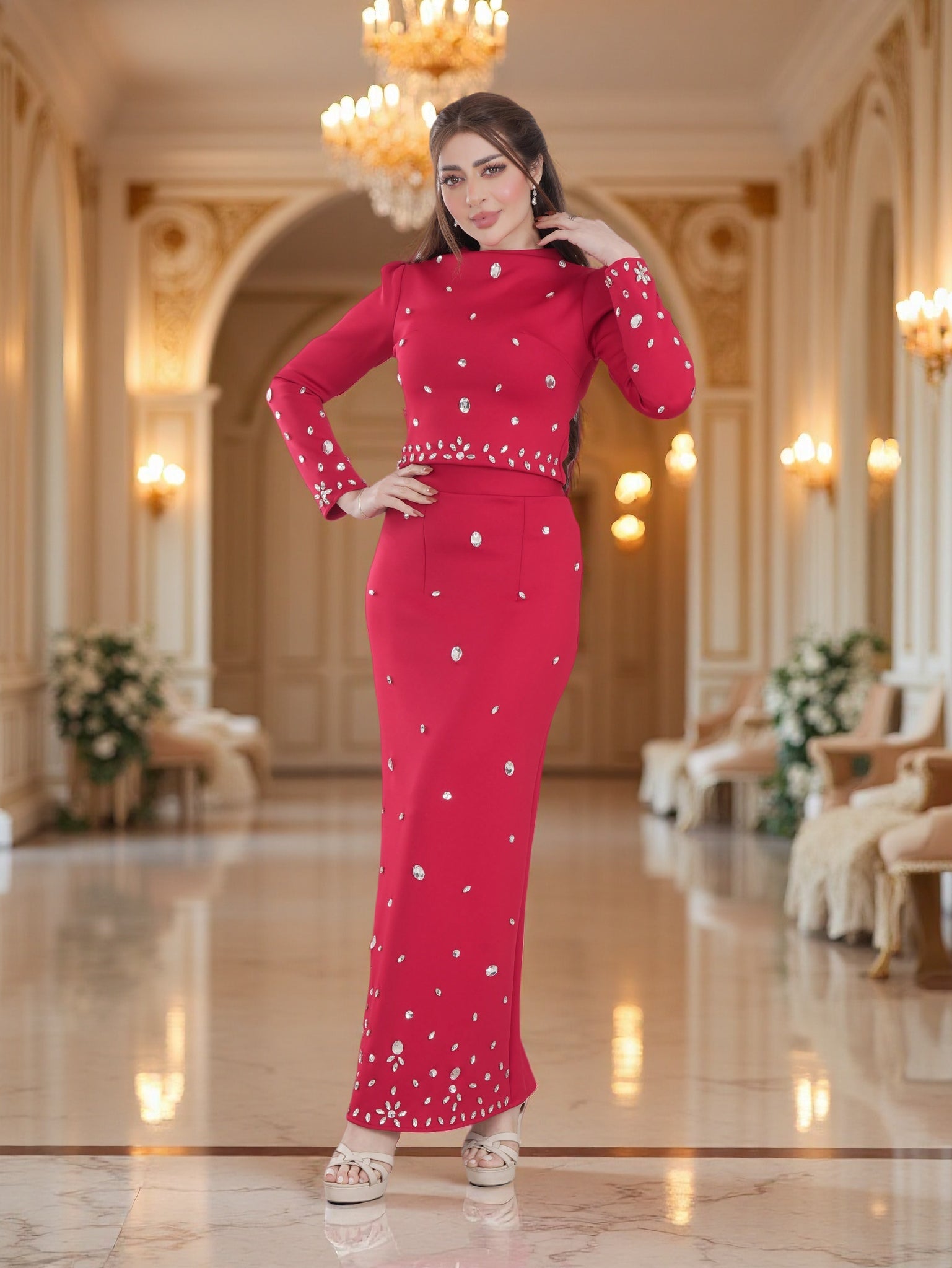 فستان سهرة ماكسي أنيق مزين بالكريستال باللون الأزرق الفيروزي | فستان رسمي بأكمام طويلة