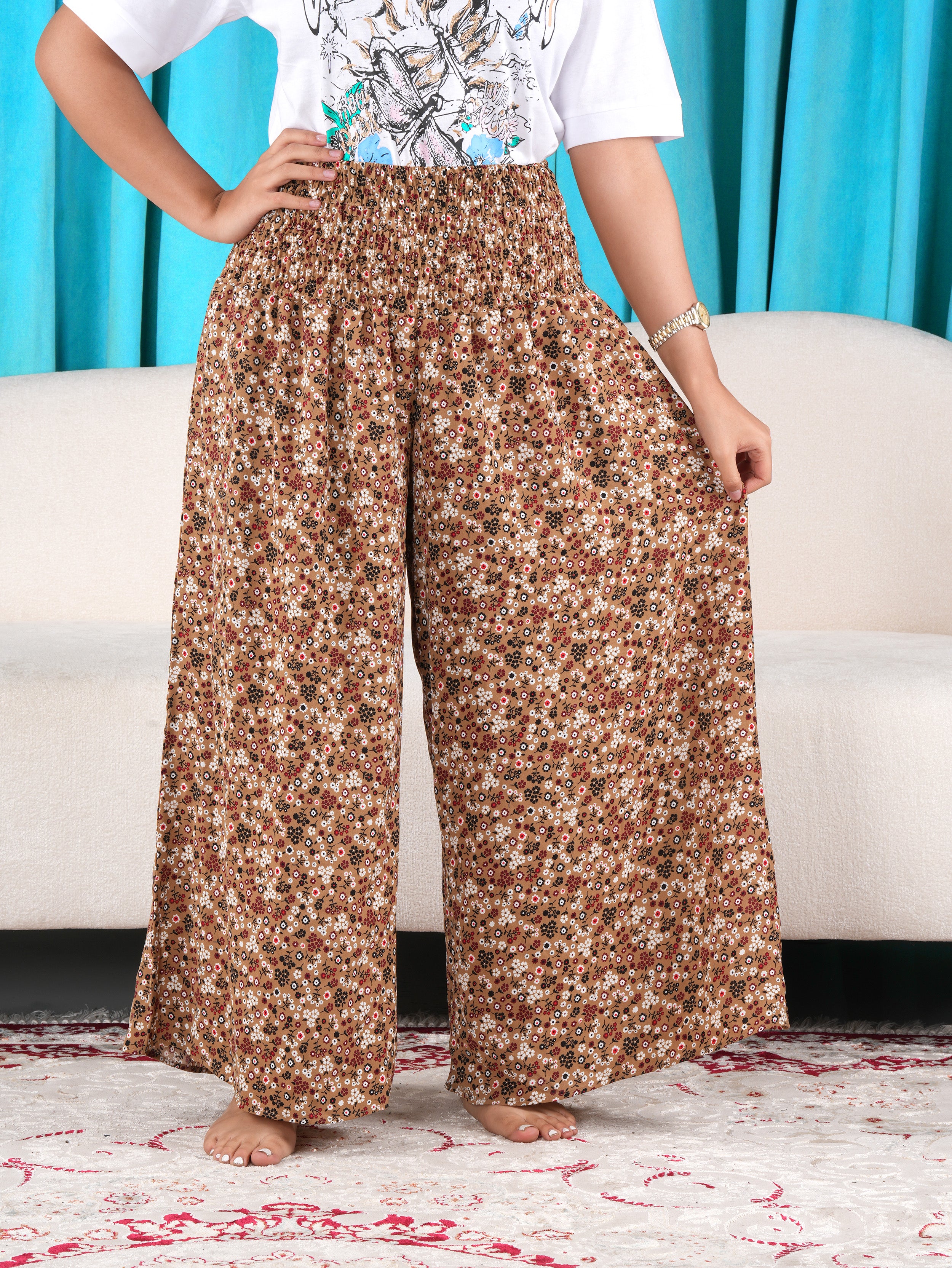Women's Wide leg Floral Print Palazzo pant.