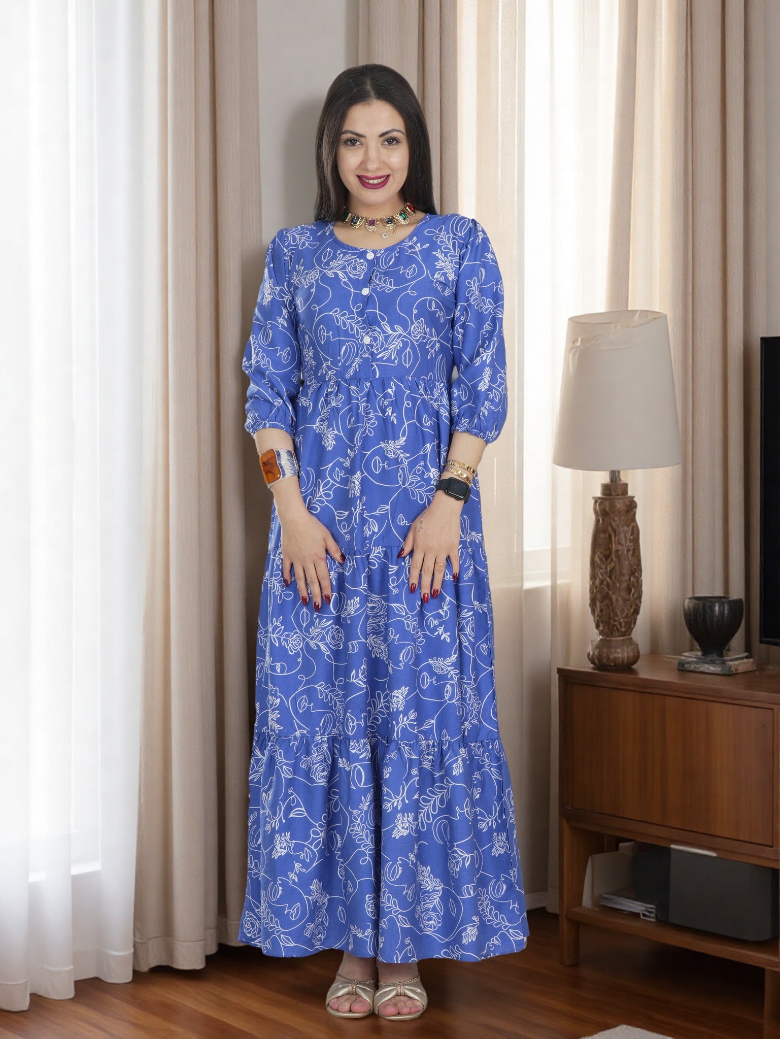 Elegant Blue Maxi Dress with Modern Print – Perfect for Occasions