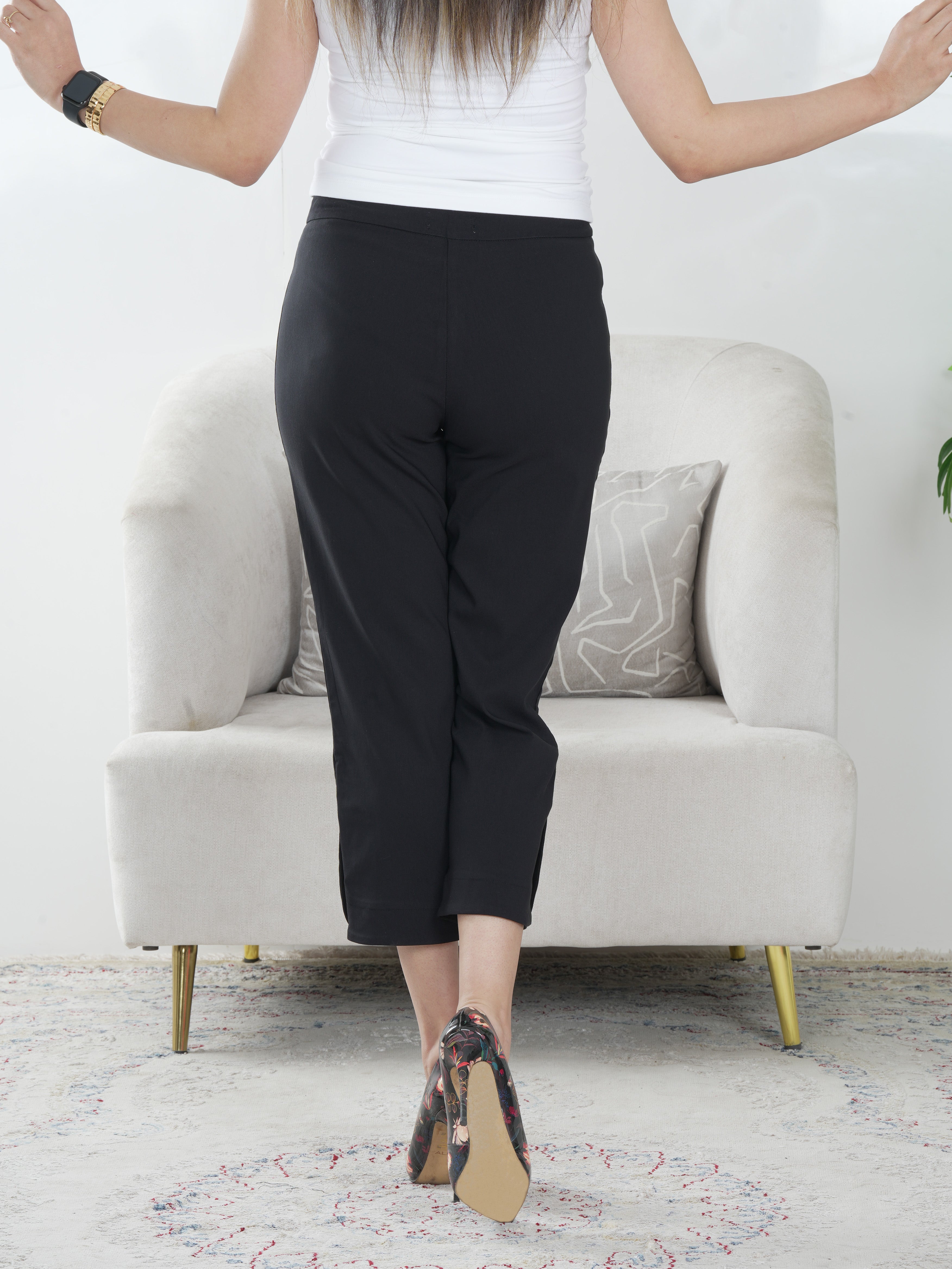 Women’s Cropped Pants – Stylish Casual & Office Wear