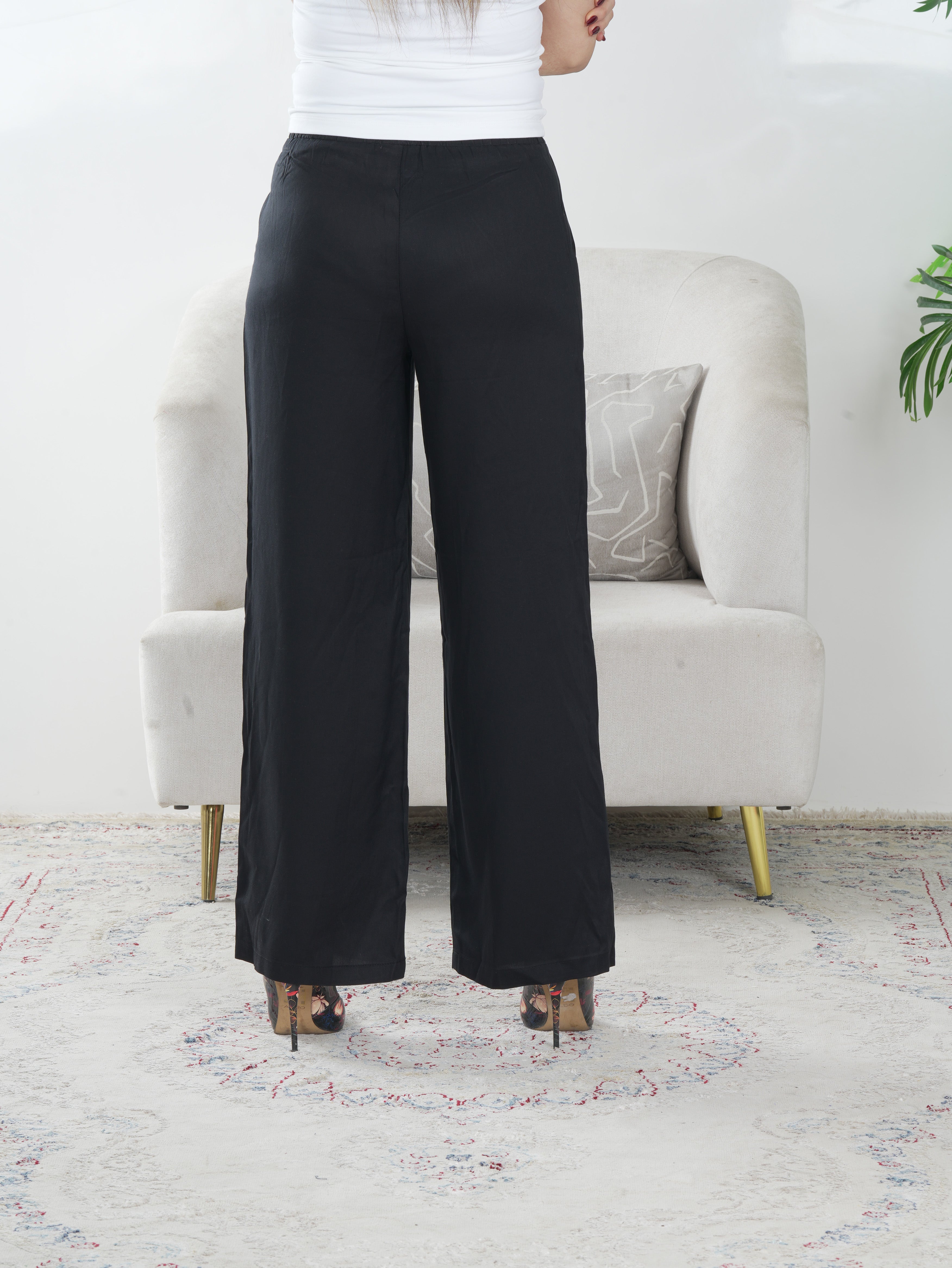 Women’s Black Wide Leg Joggers – Comfortable Casual Wear