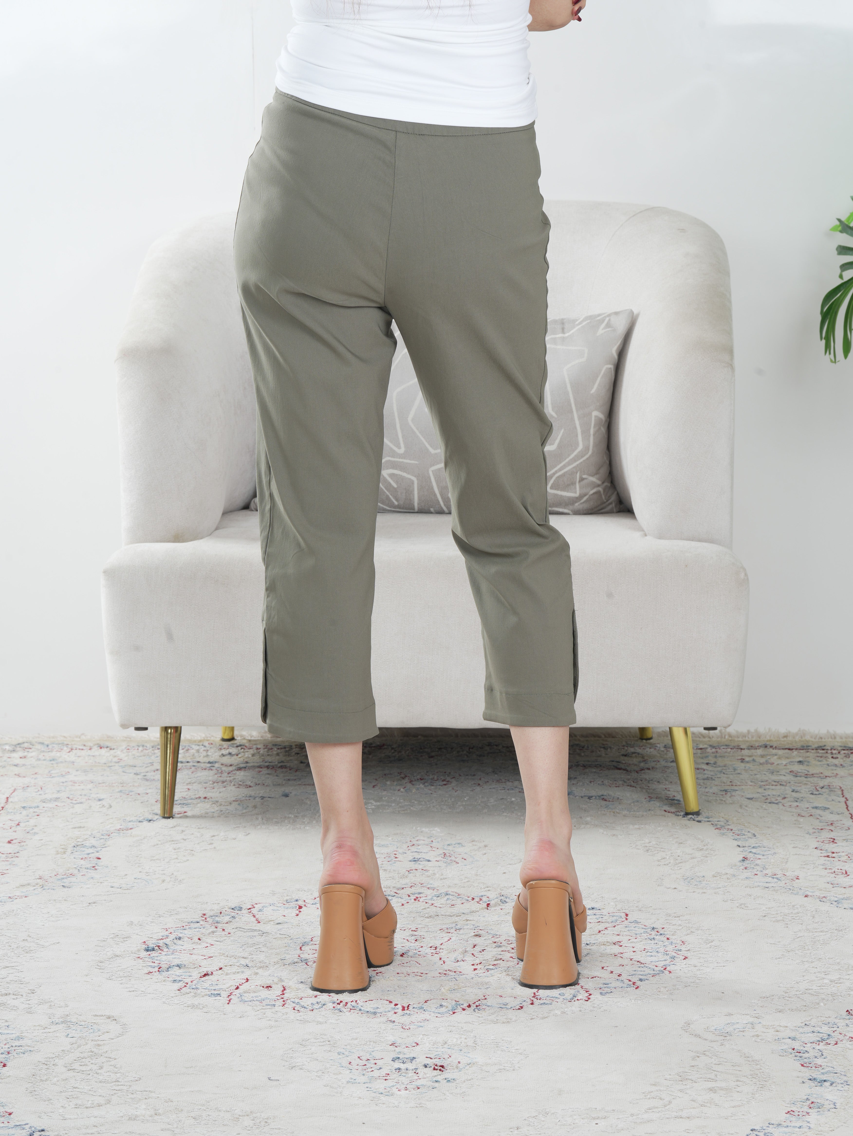 Women’s Cropped Pants – Stylish Casual & Office Wear