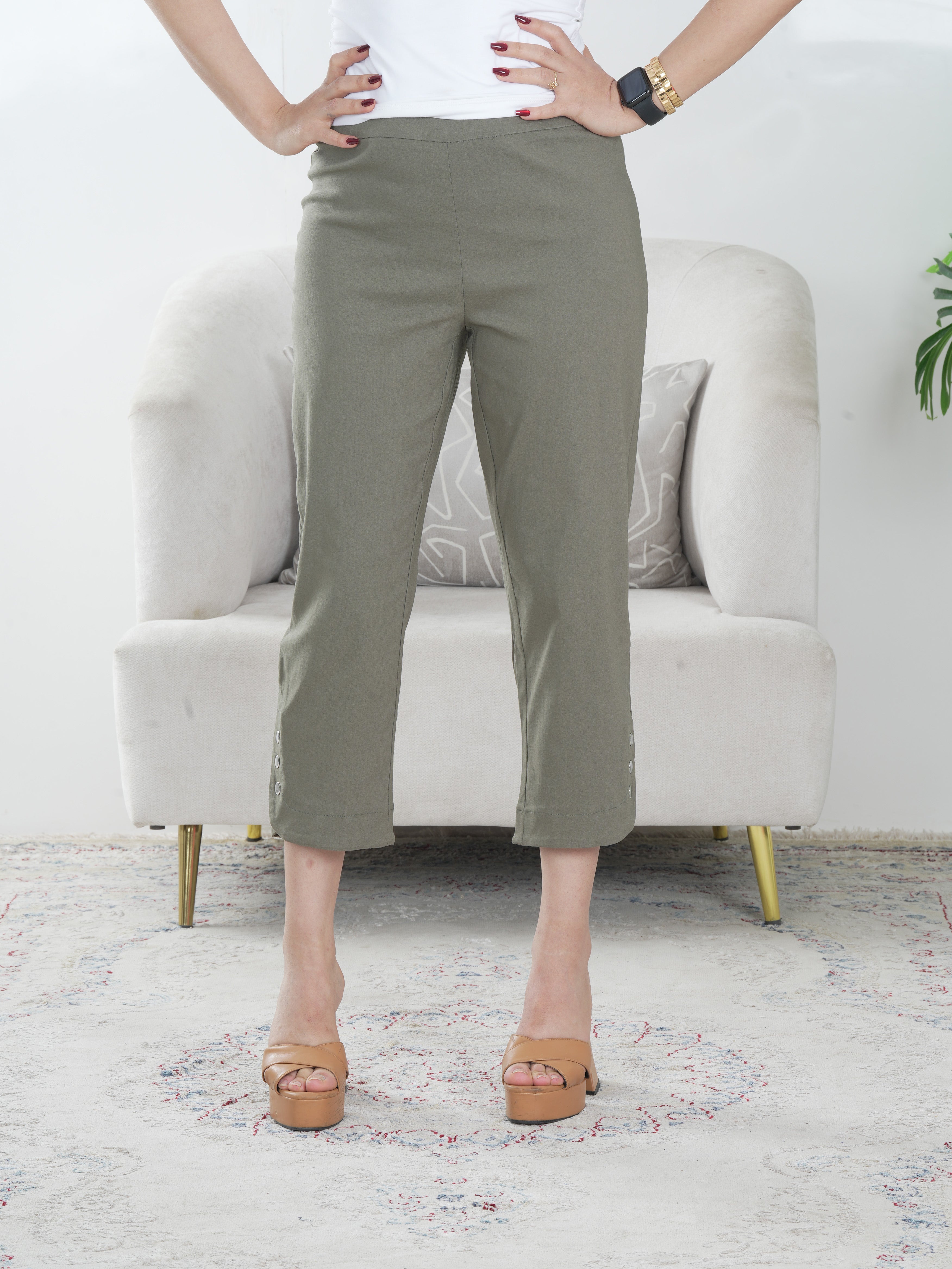 Women’s Cropped Pants – Stylish Casual & Office Wear