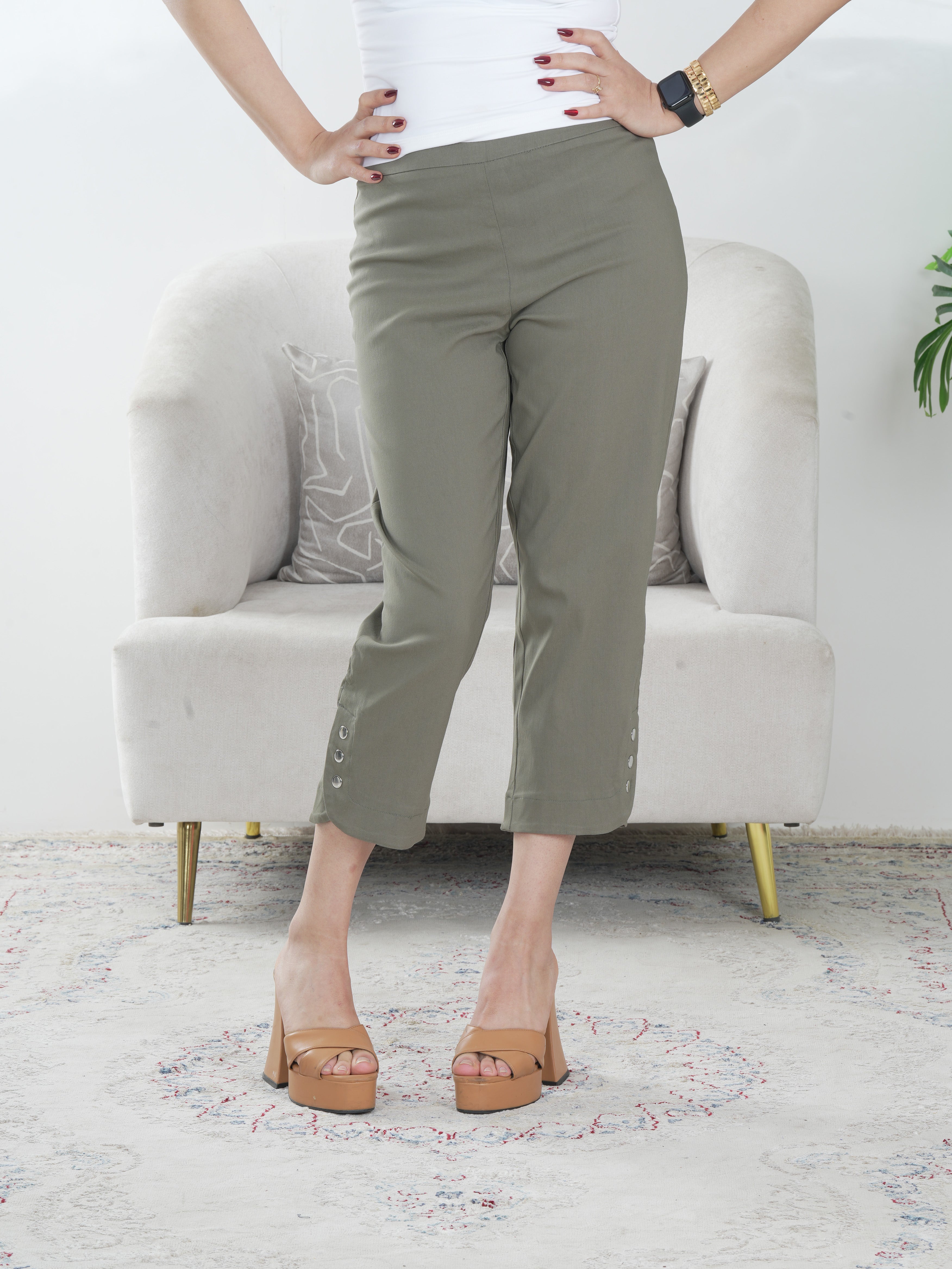 Women’s Cropped Pants – Stylish Casual & Office Wear