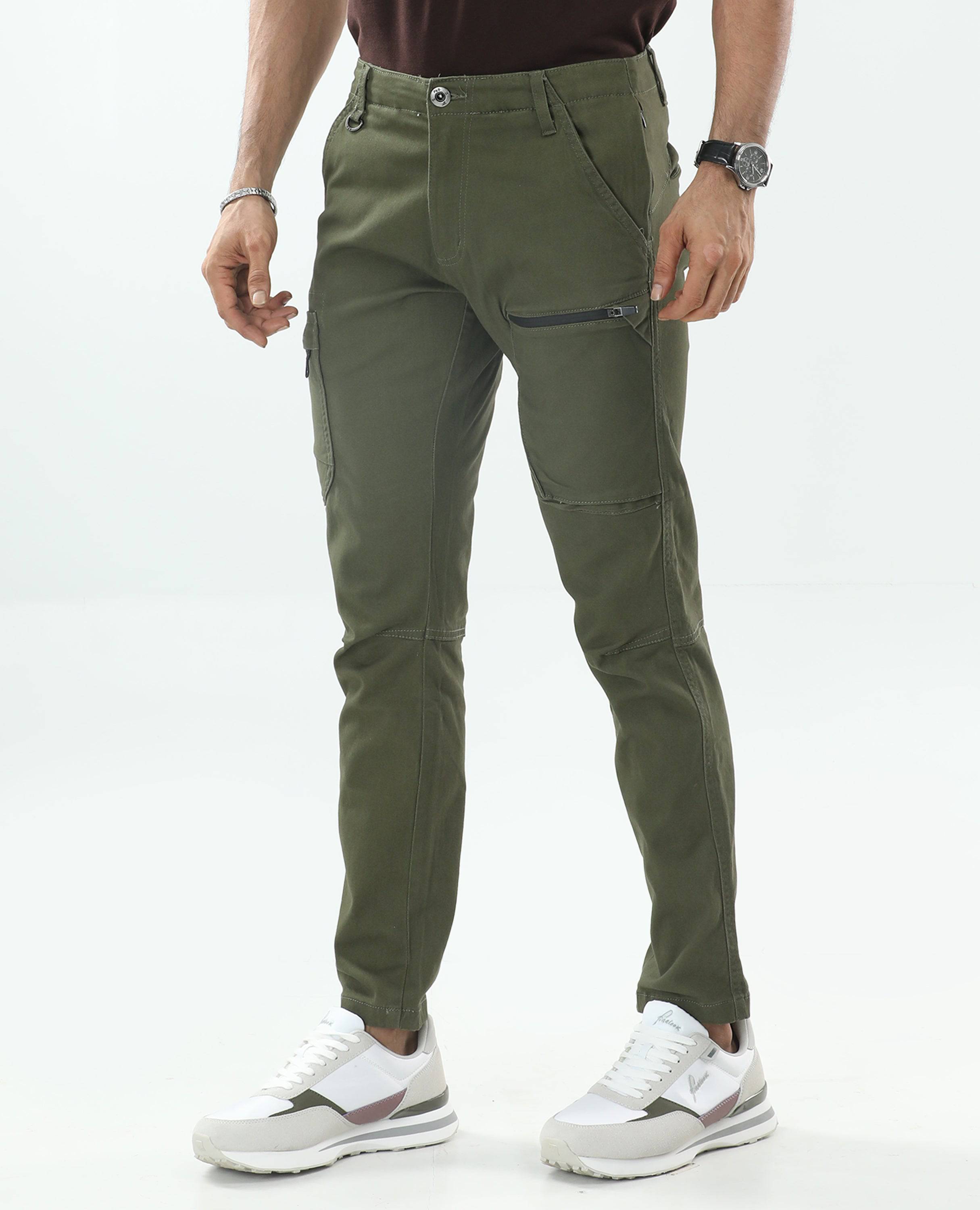 Finelook Men's Twill Cargo Pants - Olive green left side pose