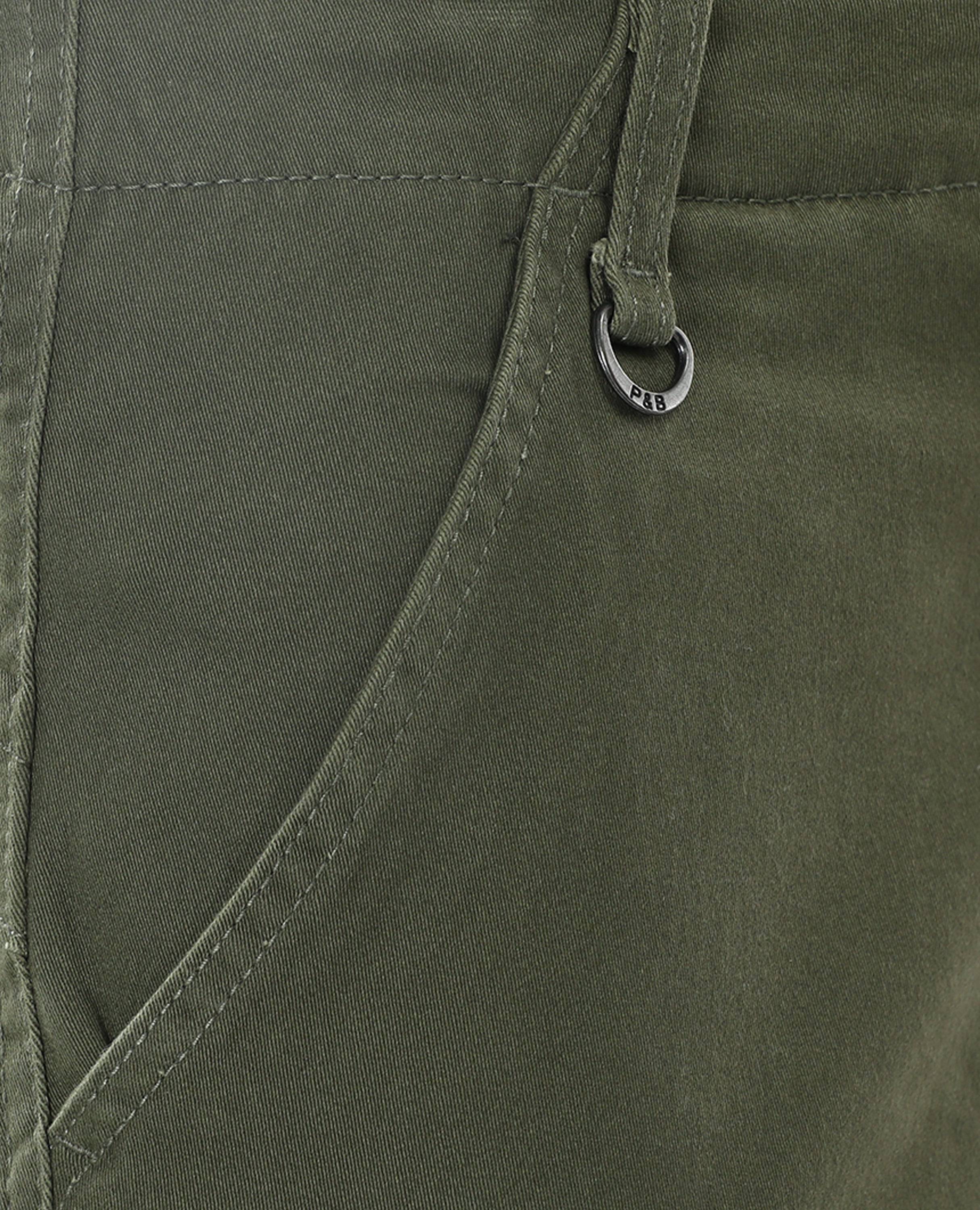 Finelook Men's Twill Cargo Pants - Olive green zoom in picture of pocket