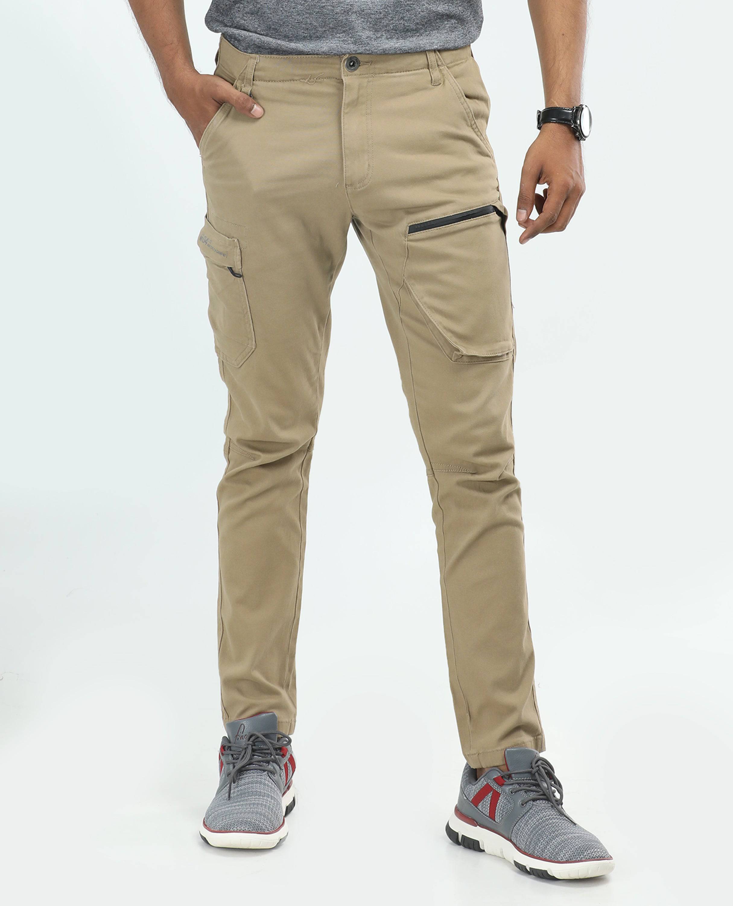 Finelook_Men_s_Twill_Cargo_Pants_-_beige front_side_pose