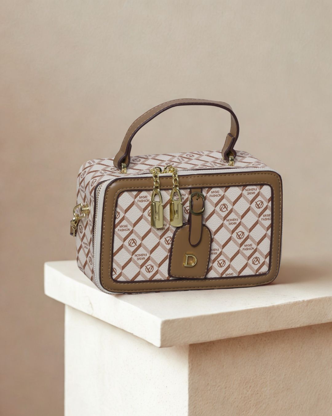 Chic Structured Box Crossbody Bag - Printed & Metallic