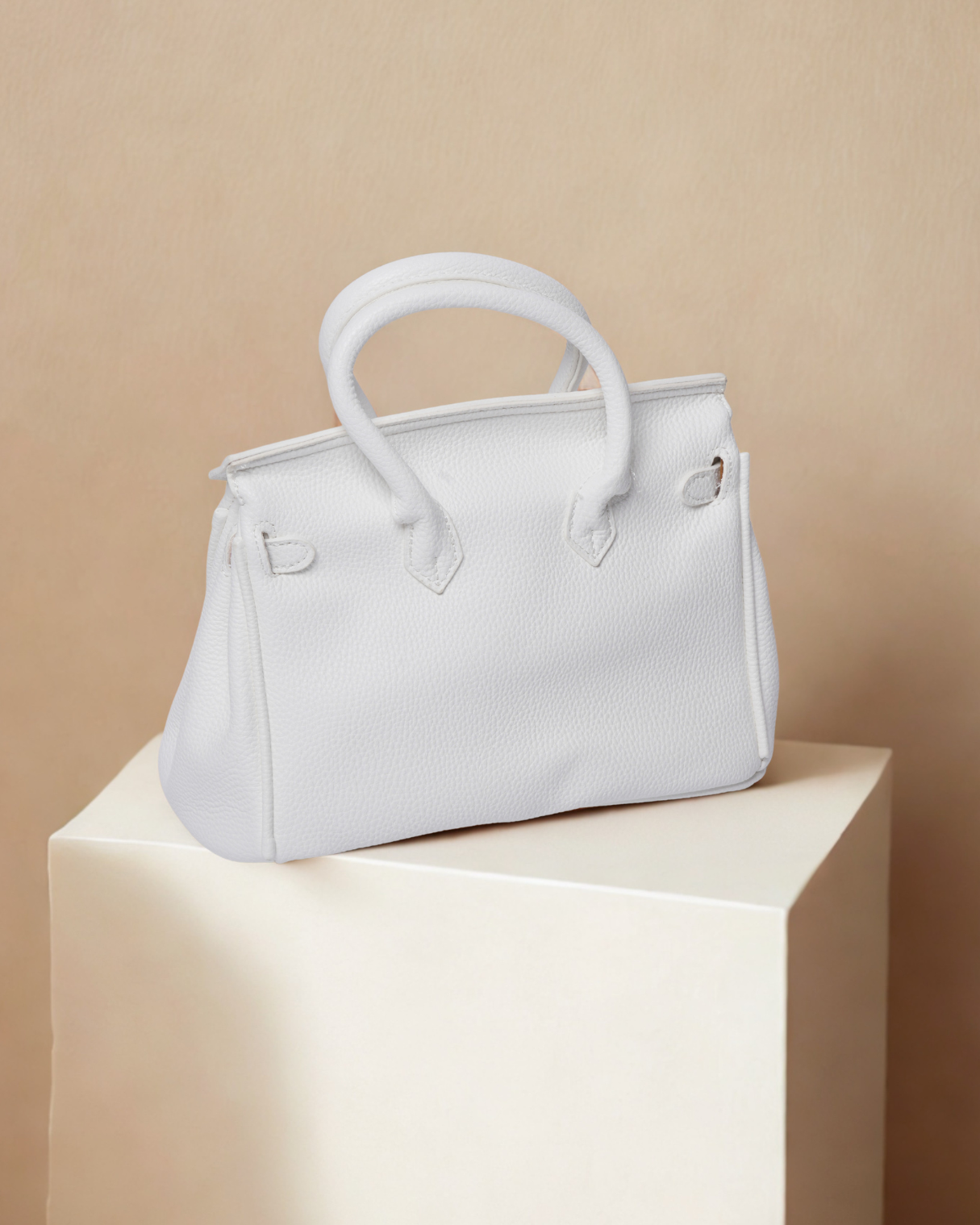 Classic Medium size Pebbled Top Handle Satchel | Elegant Turn-Lock Handbag & Crossbody