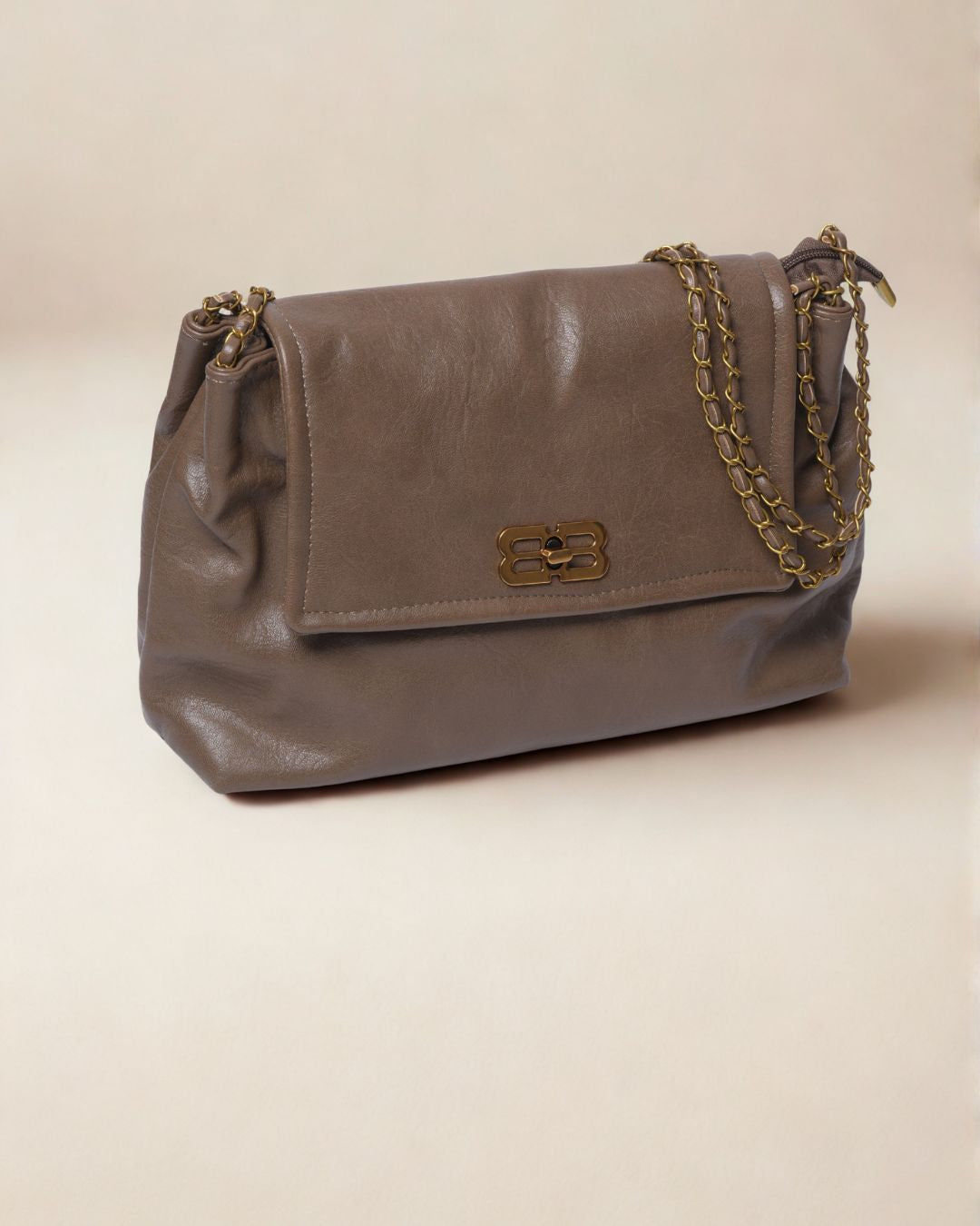 Women's Soft Leather Chain Shoulder Bag – Elegant Flap Crossbody Handbag