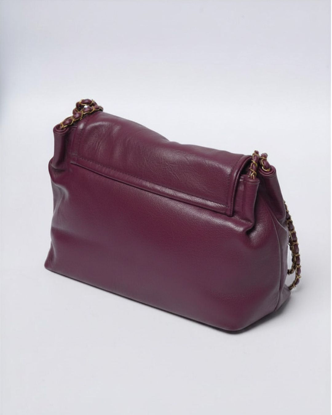 Women's Soft Leather Chain Shoulder Bag – Elegant Flap Crossbody Handbag