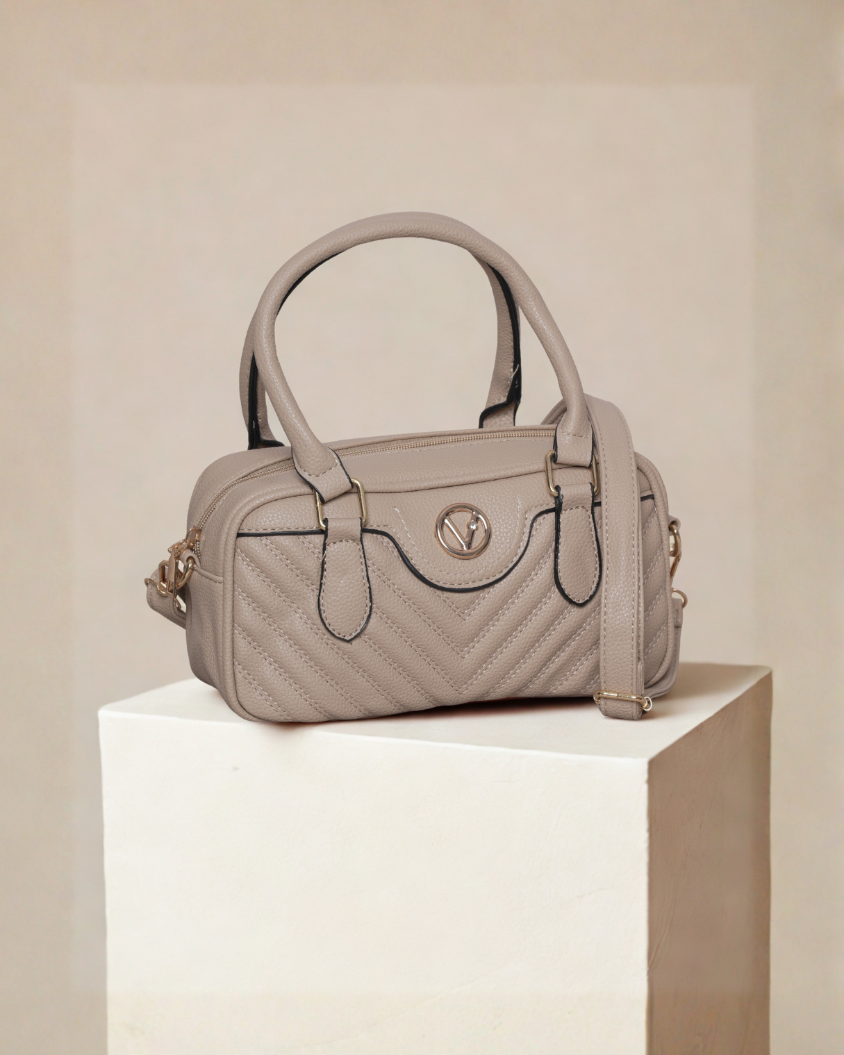 Elegant Chevron Quilted Top-Handle Handbag – Versatile Satchel Bag