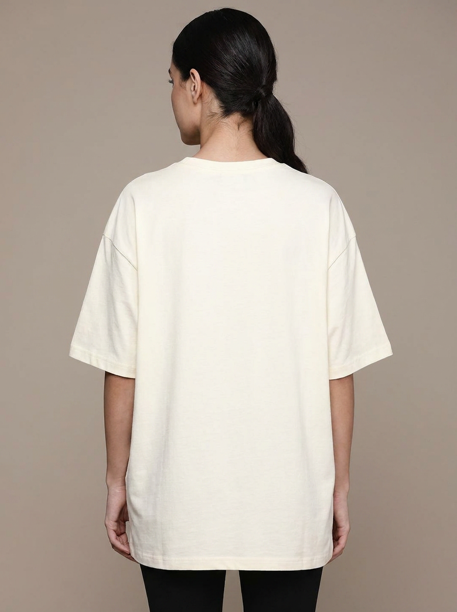 LYellow-Women's Oversized Graphic Tee – "Living in Paradise" Edition