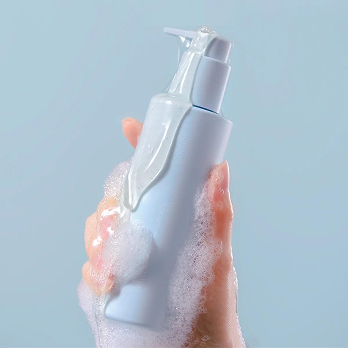 LANEIGE Water Bank Blue Hyaluronic Cleansing Gel - 200 ml.