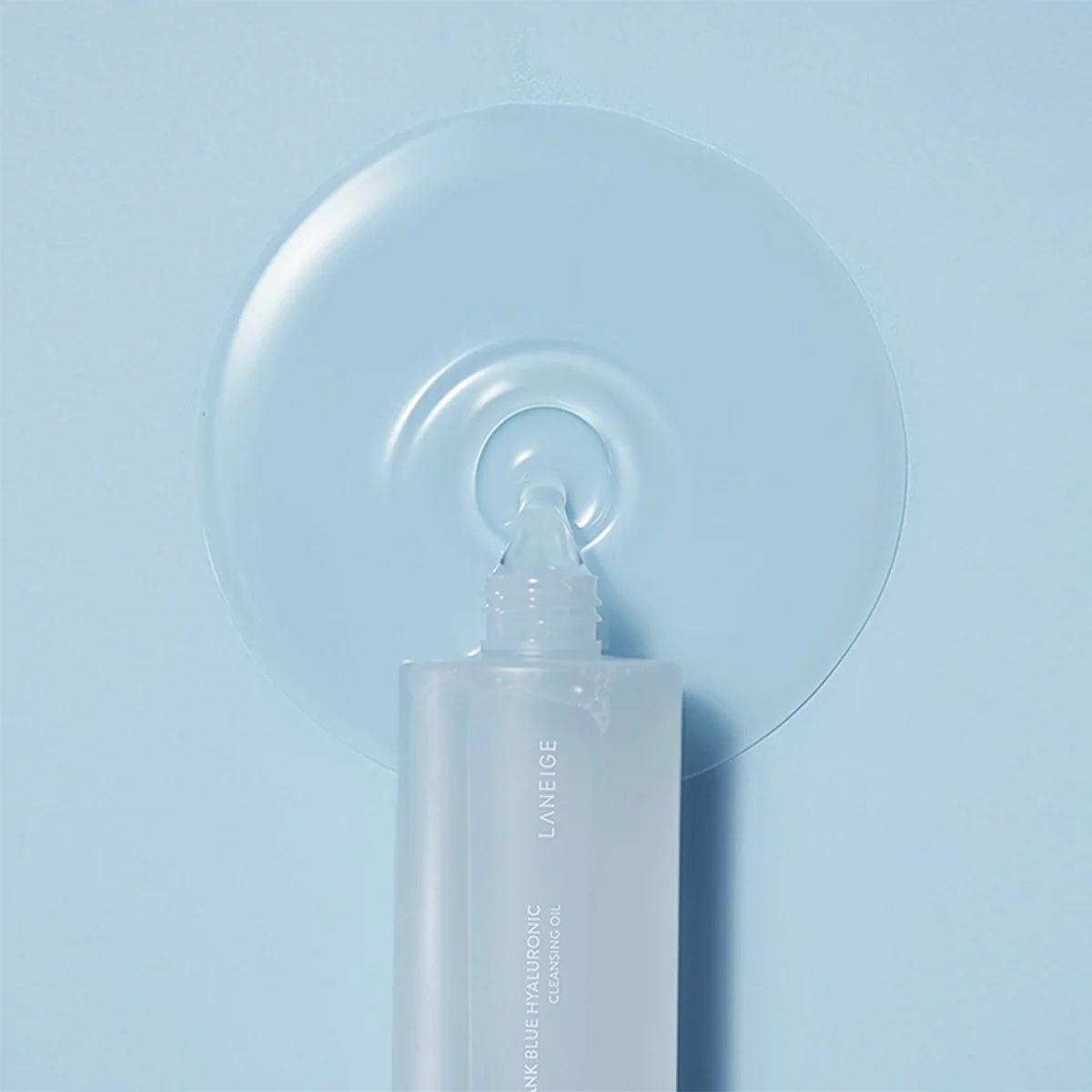 LANEIGE Water Bank Blue Hyaluronic Cleansing Oil - 250 ml.