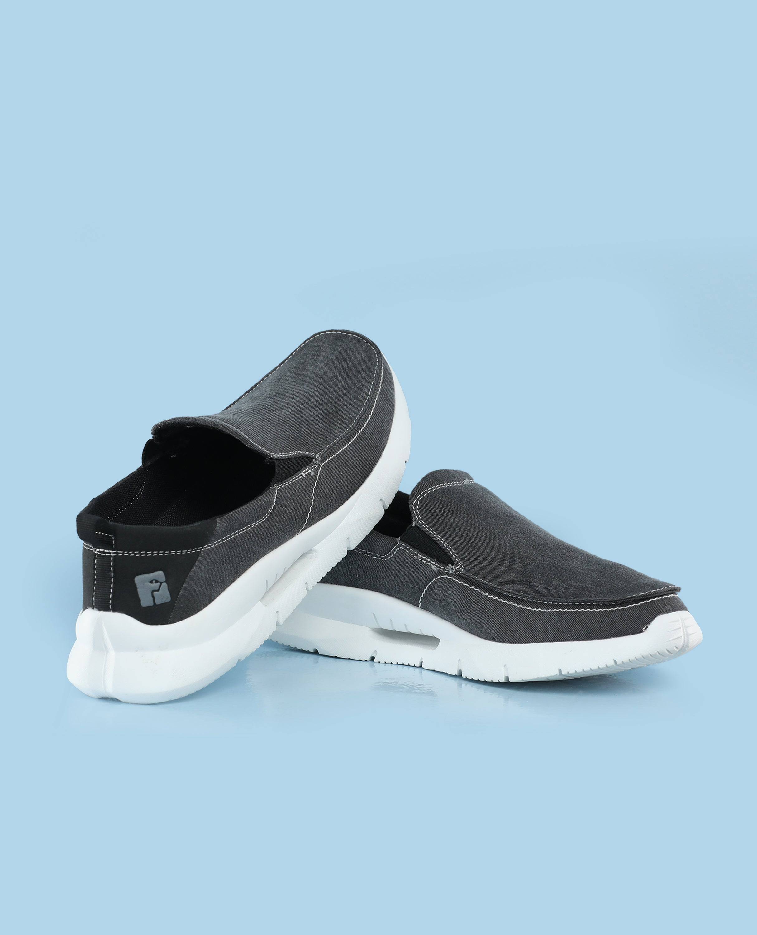 Men Casual Slip On Shoes finelook black color front side picture