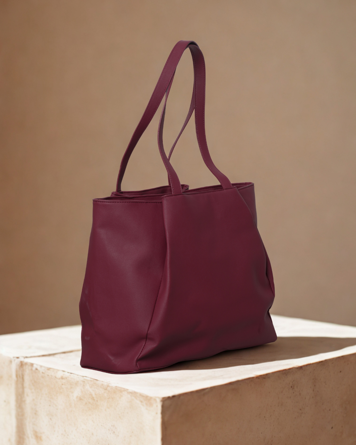 Minimalist Leather Tote Bag | Spacious Everyday Shoulder Bag & Work Handbag